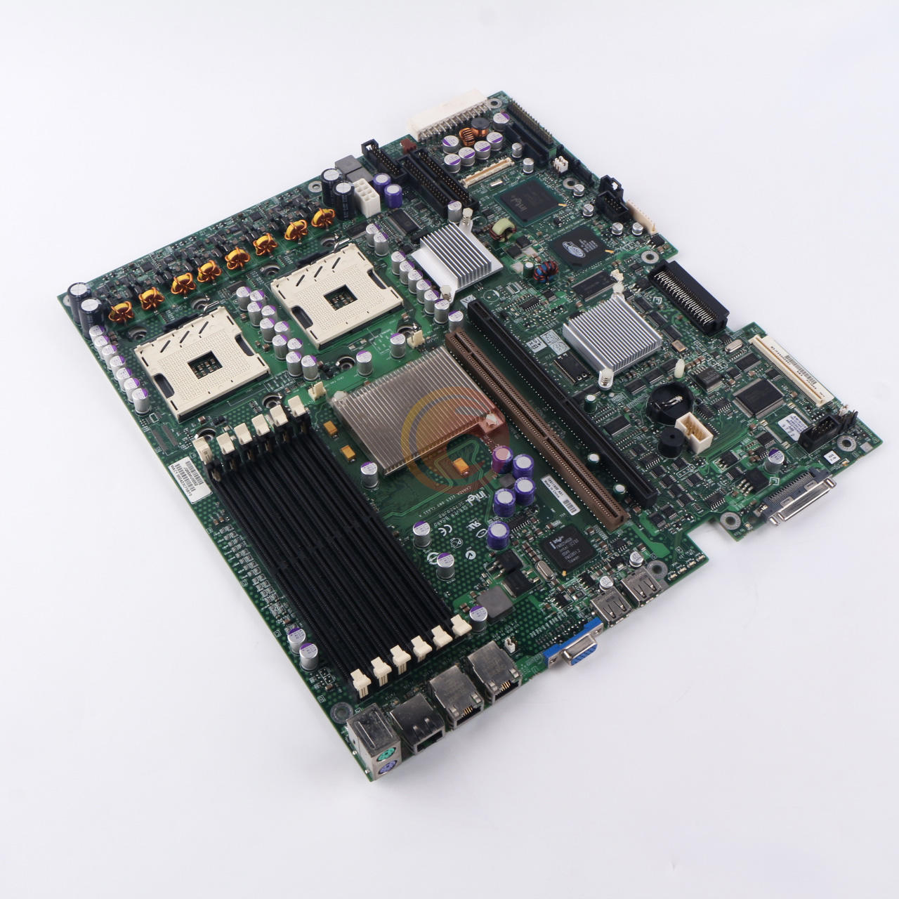 ONE Used Intel SE7520JR2 Server Motherboard With SCSI D2 Array