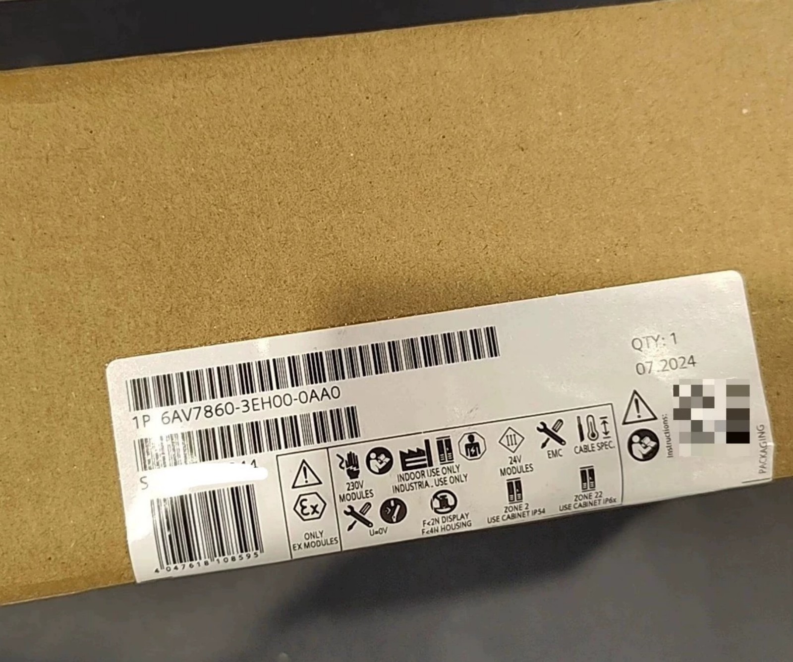 1PCS Siemens flat panel display 6AV7860-3EH00-0AA0 brand new fedex or DHL UPS