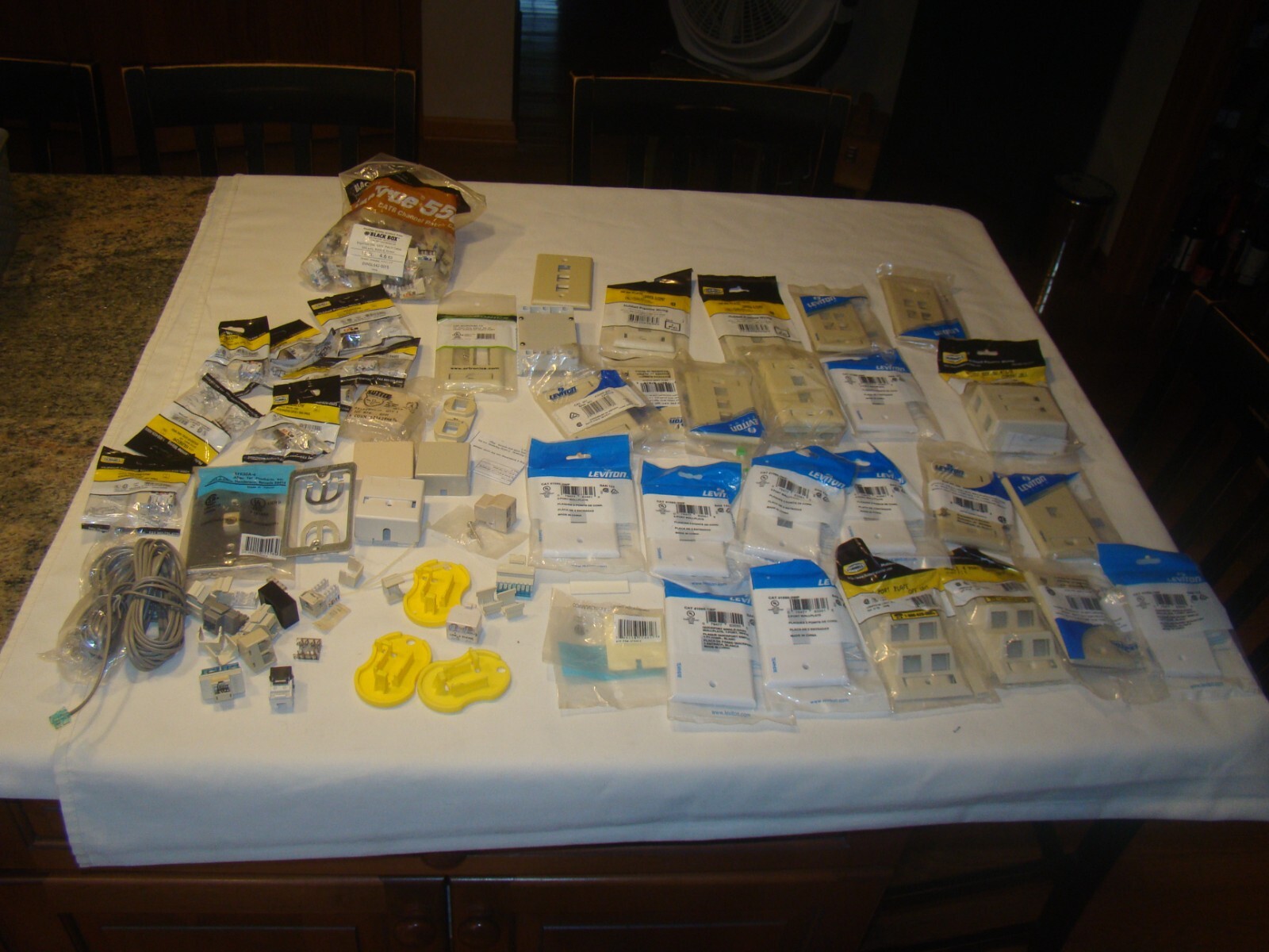 Hubbell & Leviton & Other Components Wiring Lot Content in Photos