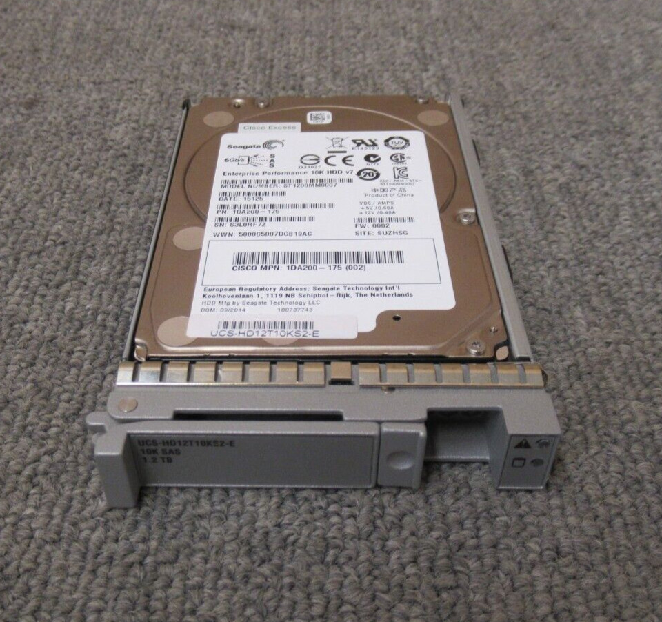 Cisco UCS-HD12T10KS2-E 1.2TB 10000RPM SAS 6Gbps Hot Swap 2.5" Hard drive