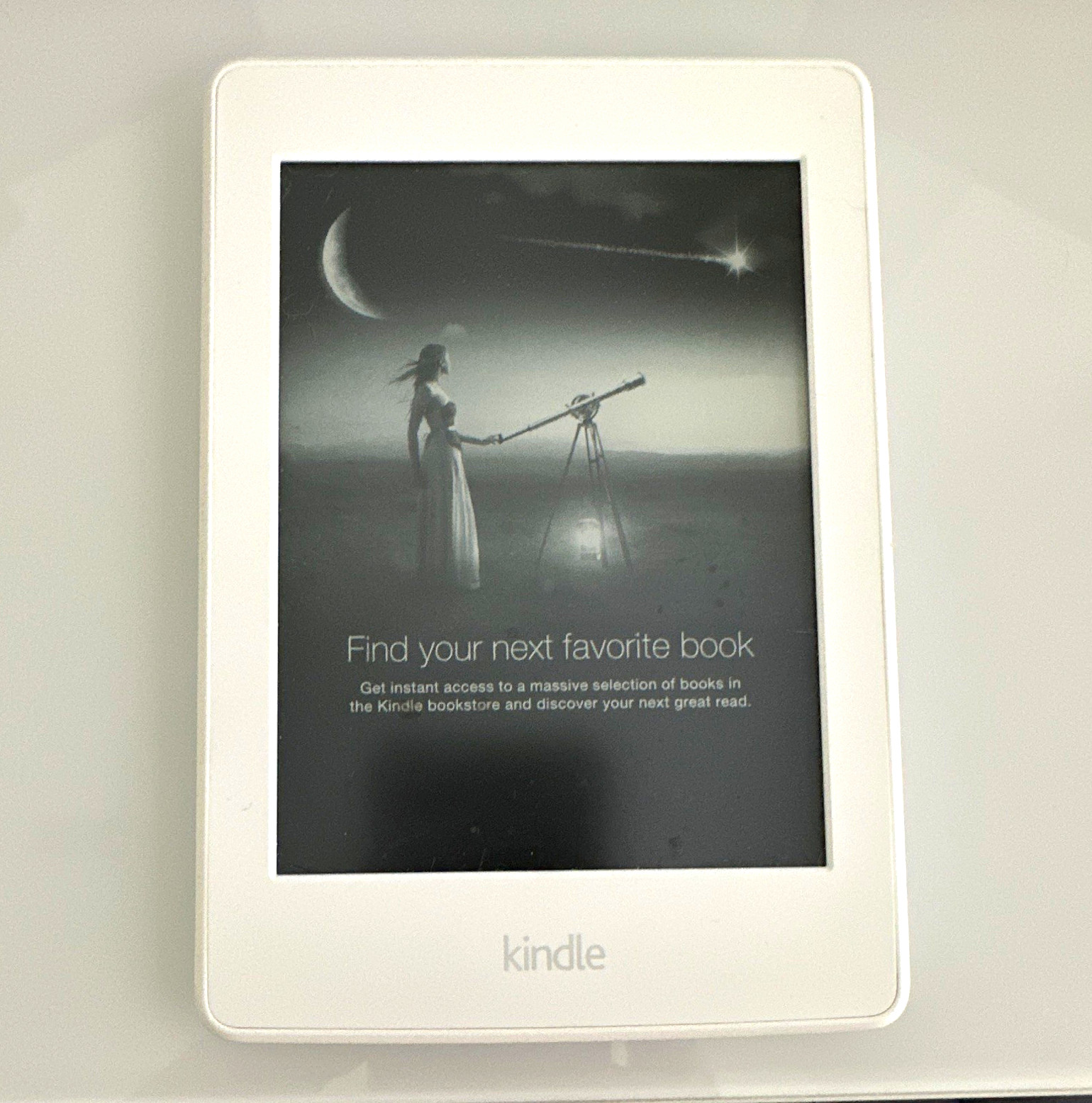 Amazon Kindle 6in Touchscreen eBook Reader Wi-Fi 4GB White DP75SDI 7th  gen