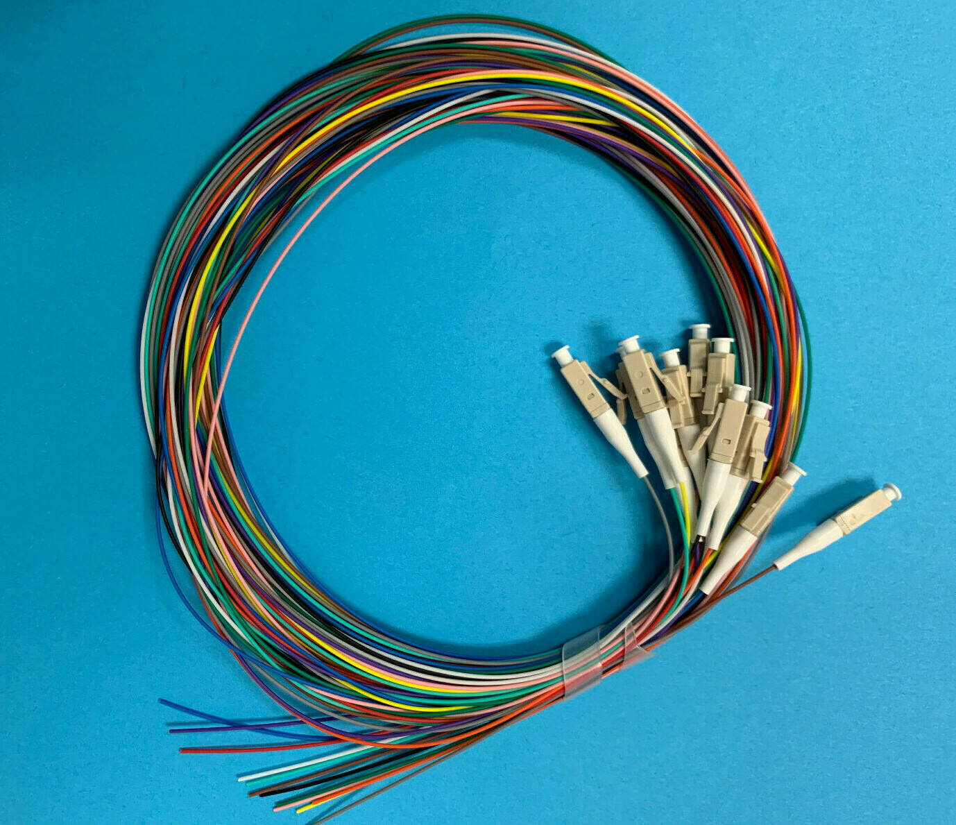 12 Optic Fiber Pigtail, Color-Coded, MMF OM1, LC/UPC, 900um, 3 Meter, Unjacketed