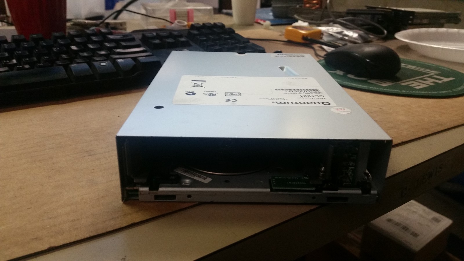 Quantum CL1001 68 Pin SCSI Tape Drive LTO-2 Ultrium 200/400GB 5.25 TE3100-521
