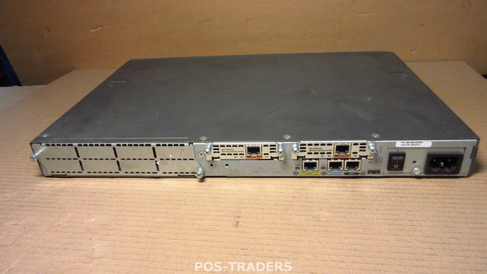 CISCO 2610 1-Port 10Base-T Ethernet Modular Wired Router INCLUDING 2X WIC 1B S/T