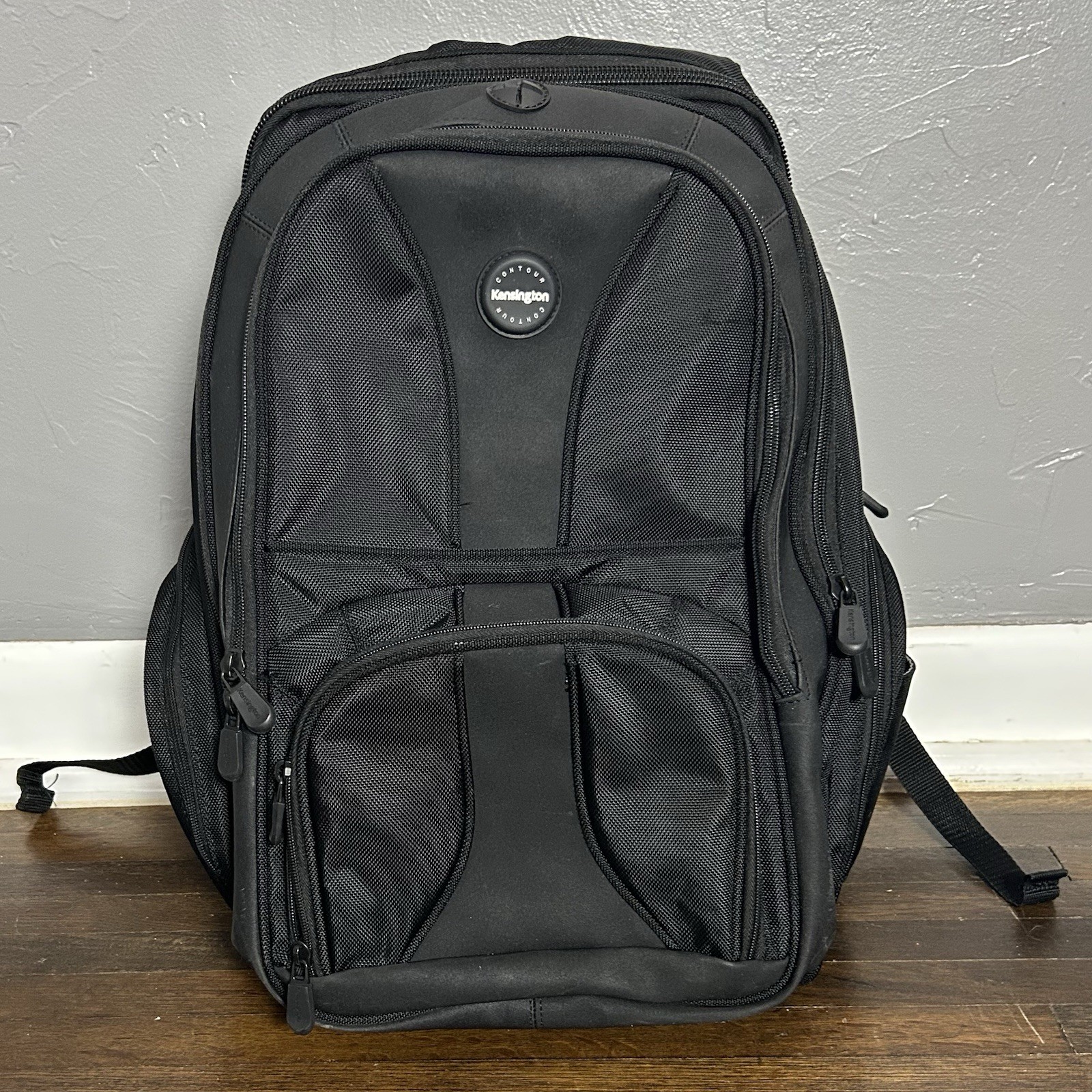 Kensington Contour Black Laptop Backpack Ballistics Nylon Lumbar Support Panel