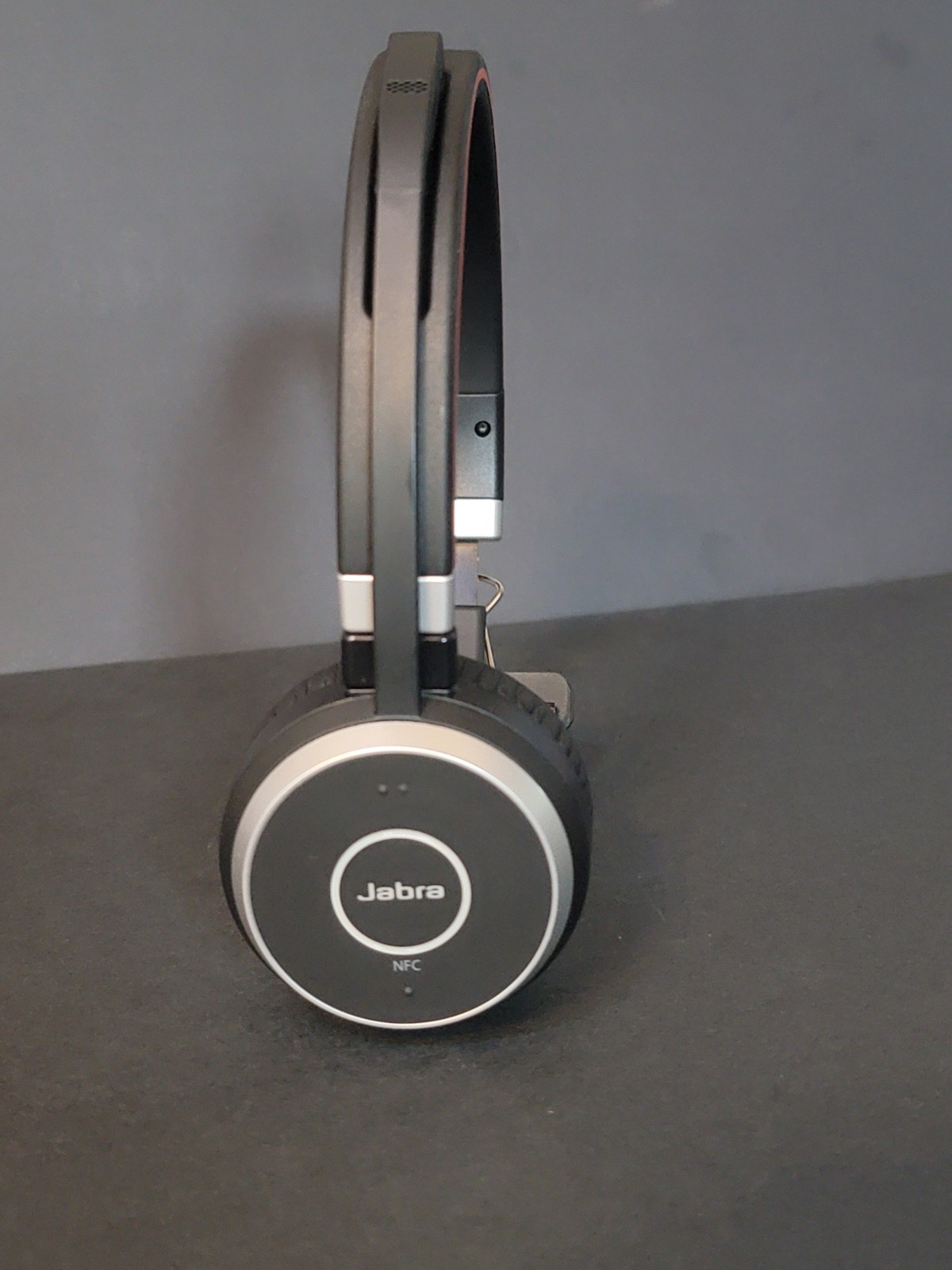 Jabra Evolve 65 UC Mono Wireless Bluetooth Headset USB Dongle Case