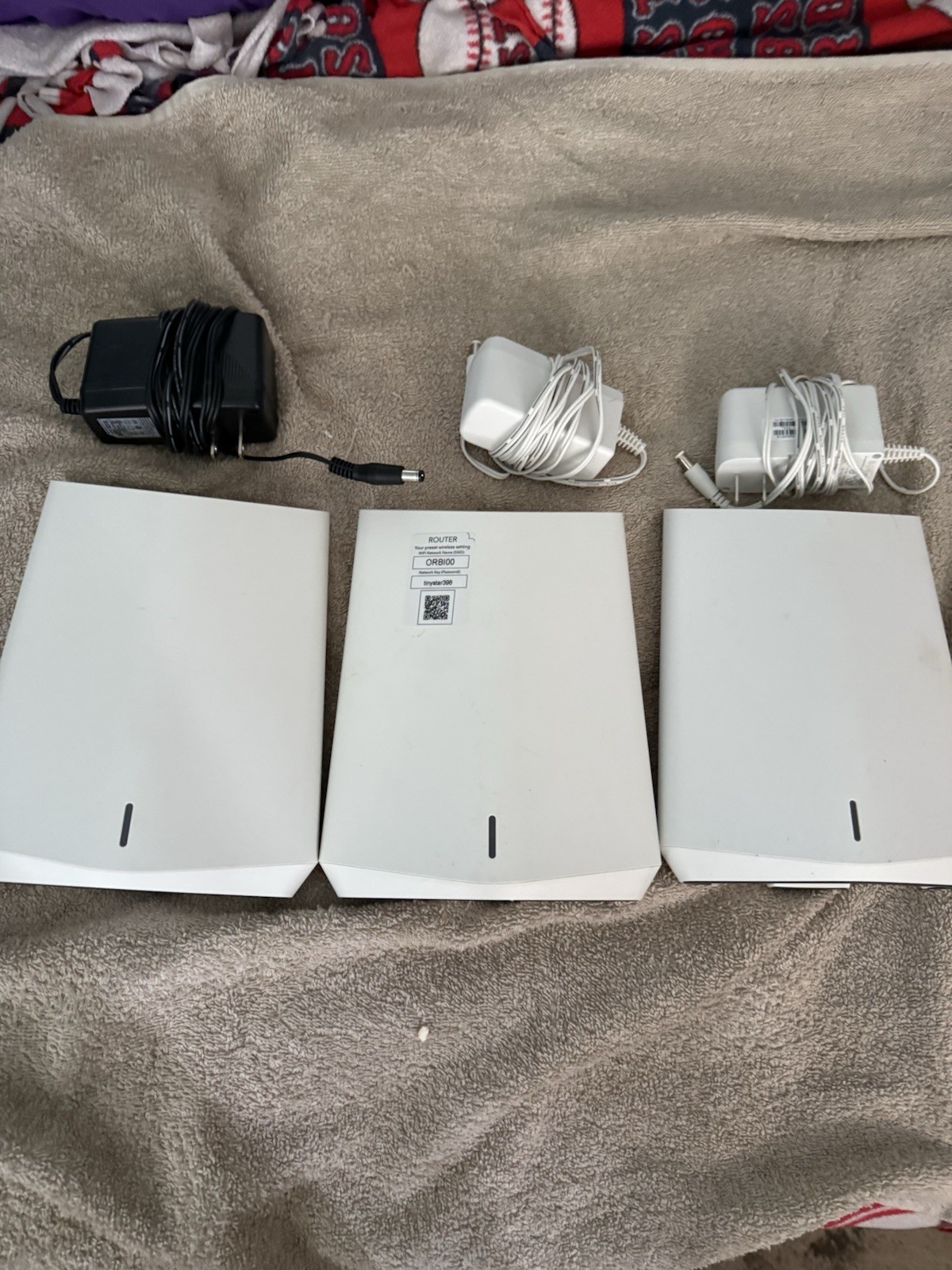 Netgear ORBI PRO WiFi 6 Mini Mesh System SXK30B3 AX1800 Dual Band Works Great