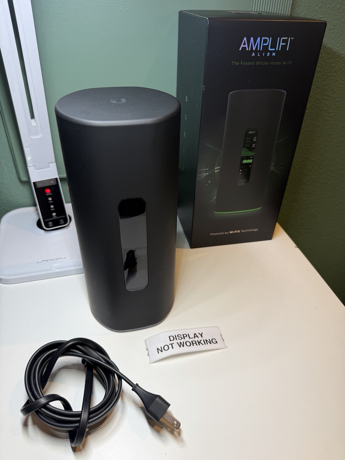Ubiquiti AmpliFi Alien WiFi 6 Mesh Router AFI-ALN-R Tri-Band Works, NO DISPLAY