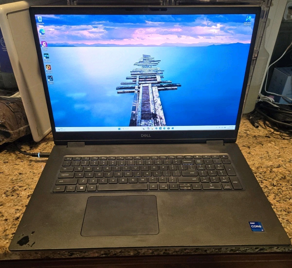 DELL PRECISION 7770 CORE I7-12850HX  1TB SSD 16GB RTX A1000 Win 11 Pro WARRANTY*