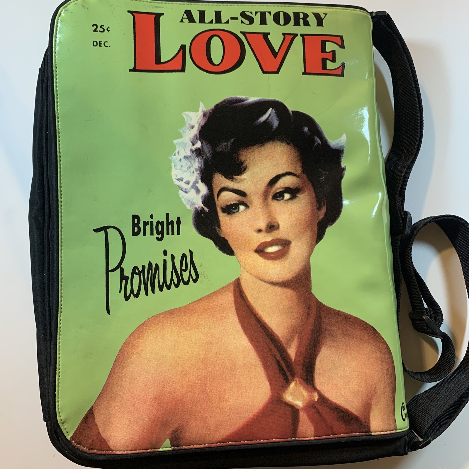 Mobile Edge CuteBug Laptop Messenger - 15.4/17 Mac - Maddie Powers RareGreat Bag