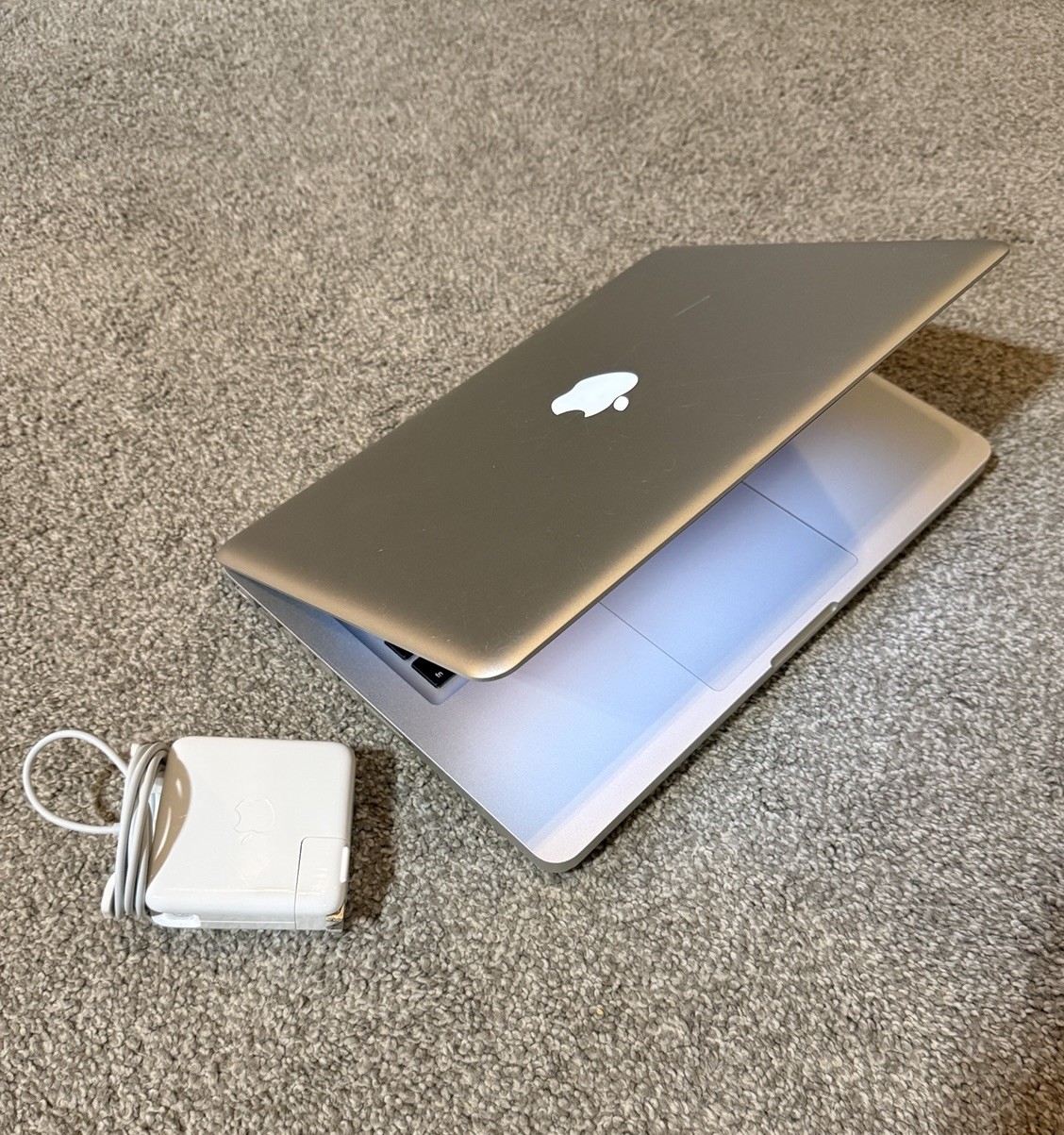 Apple MacBook Pro 13” Mid 2012 Dual-Core i5 2.5GHz/16GB/1TB SSD A1278 OS Ready
