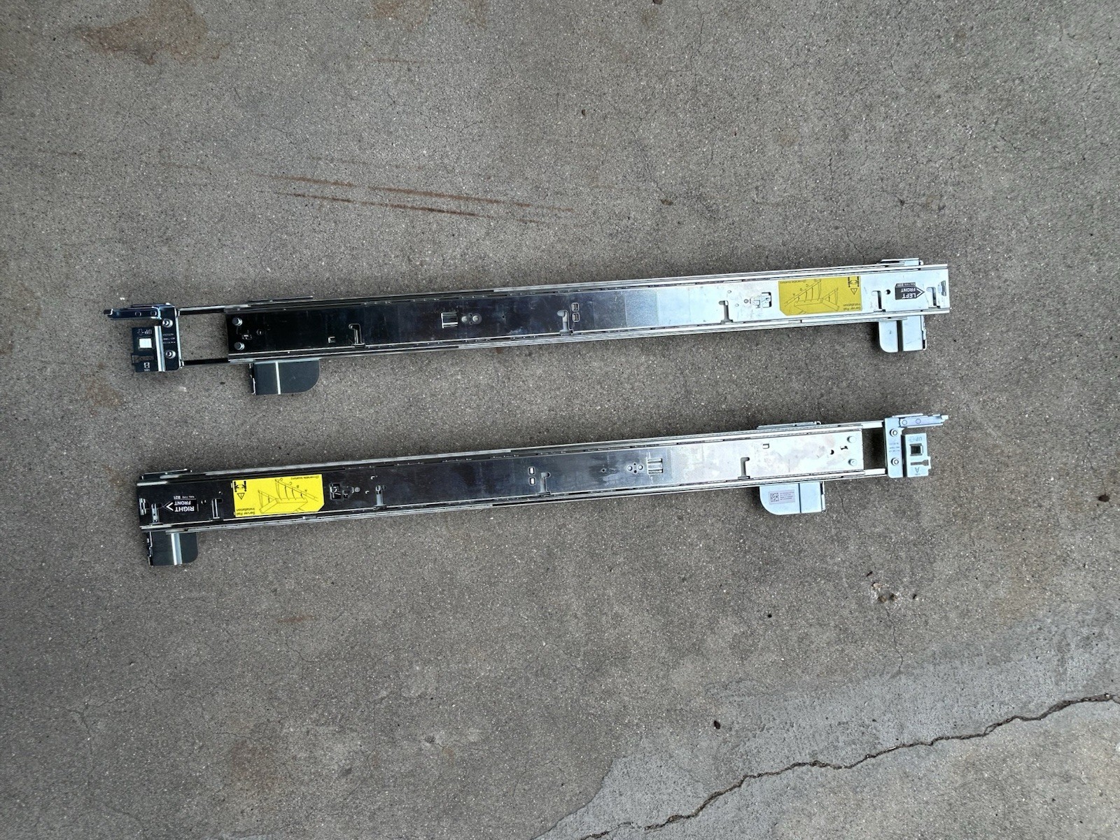 Dell B21 Ready Rails 2U Sliding Rails 0JGKW,TRG9G R550, R550xs, R750xs R760