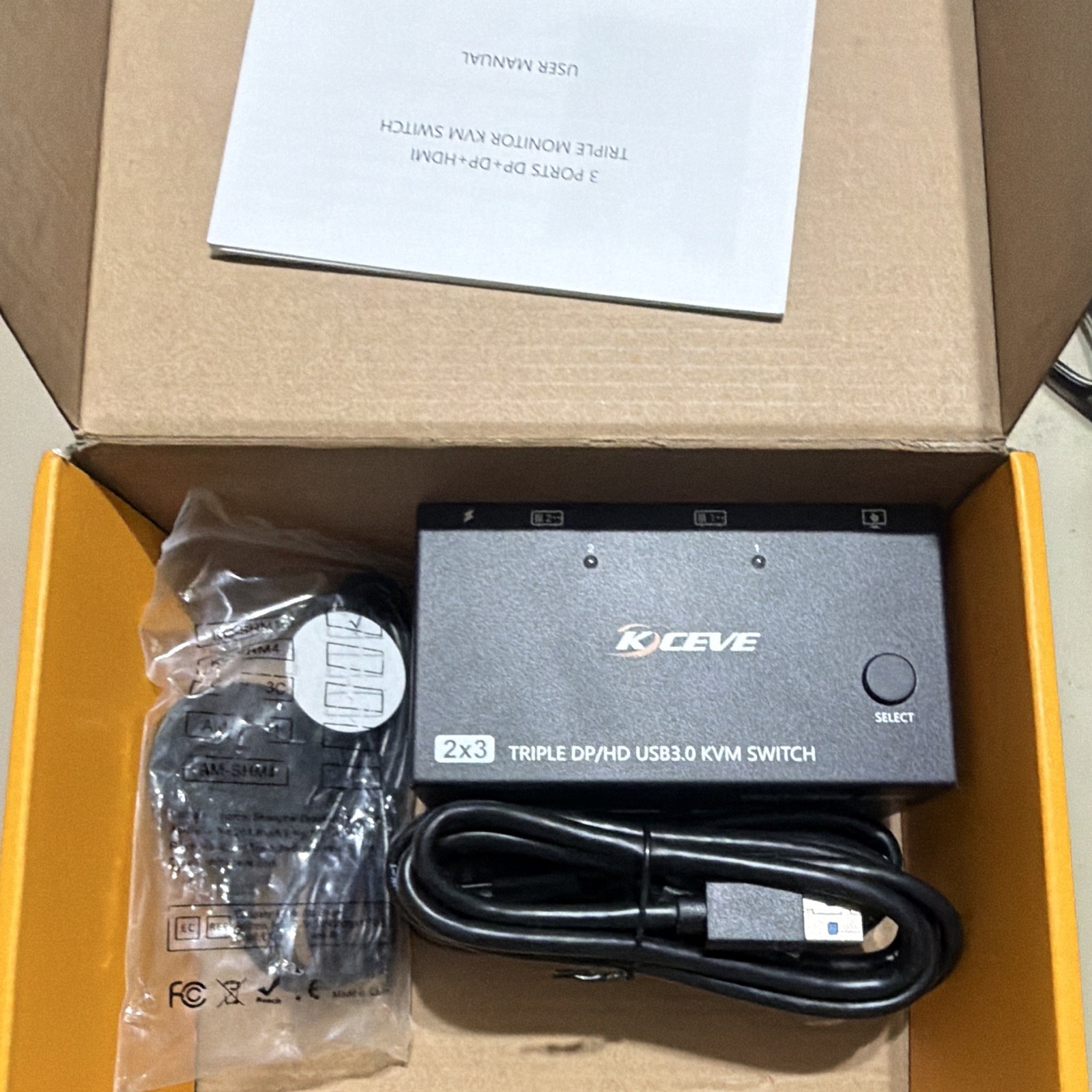 KCEVE 2x3 Triple DP/HDMI USB 3.0 Powered KVM Switch Box Black