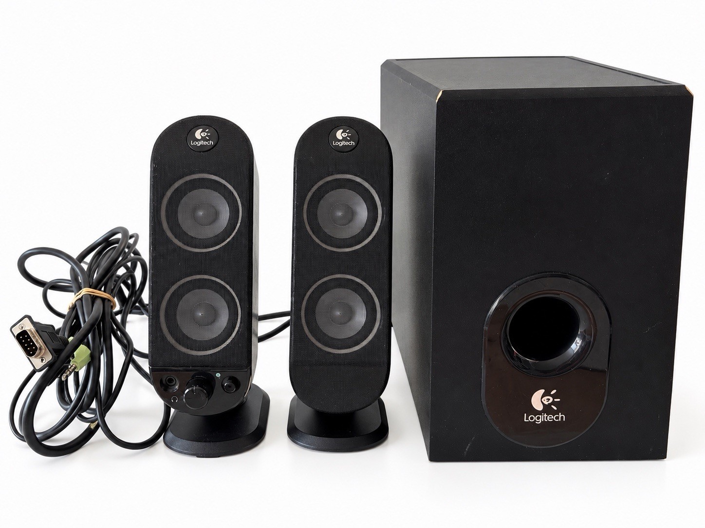 Logitech X-230 2.1 Computer Speaker System Subwoofer Satellite Speakers Black