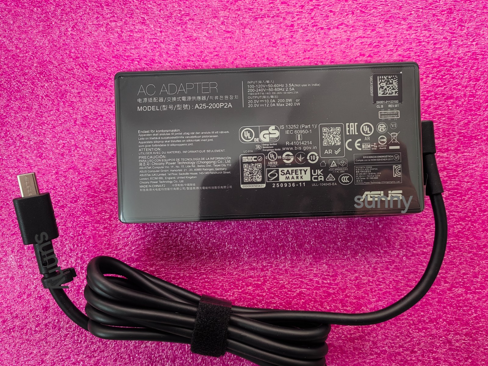 20V 10A A25-200P2A 200W For ASUS ROG Zephyrus G14 (2026) GA403 GA403GM Original
