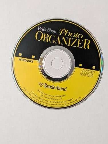 Print Shop Install & Product discs / Organizer Photo Folios / Broderbund