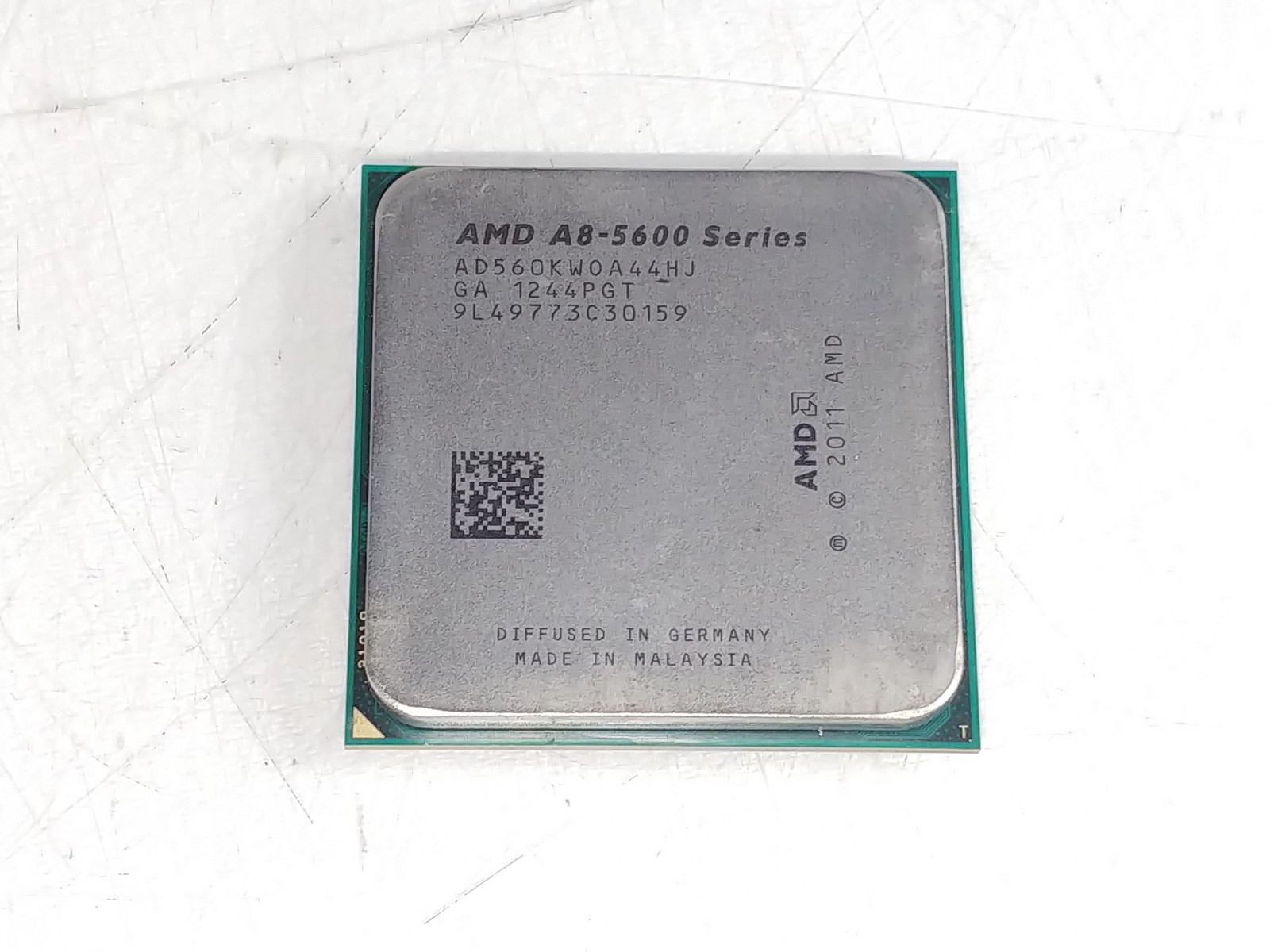 AMD A8-5600K 3.6GHz Socket FM2 Desktop CPU Processor AD560KWOA44HJ