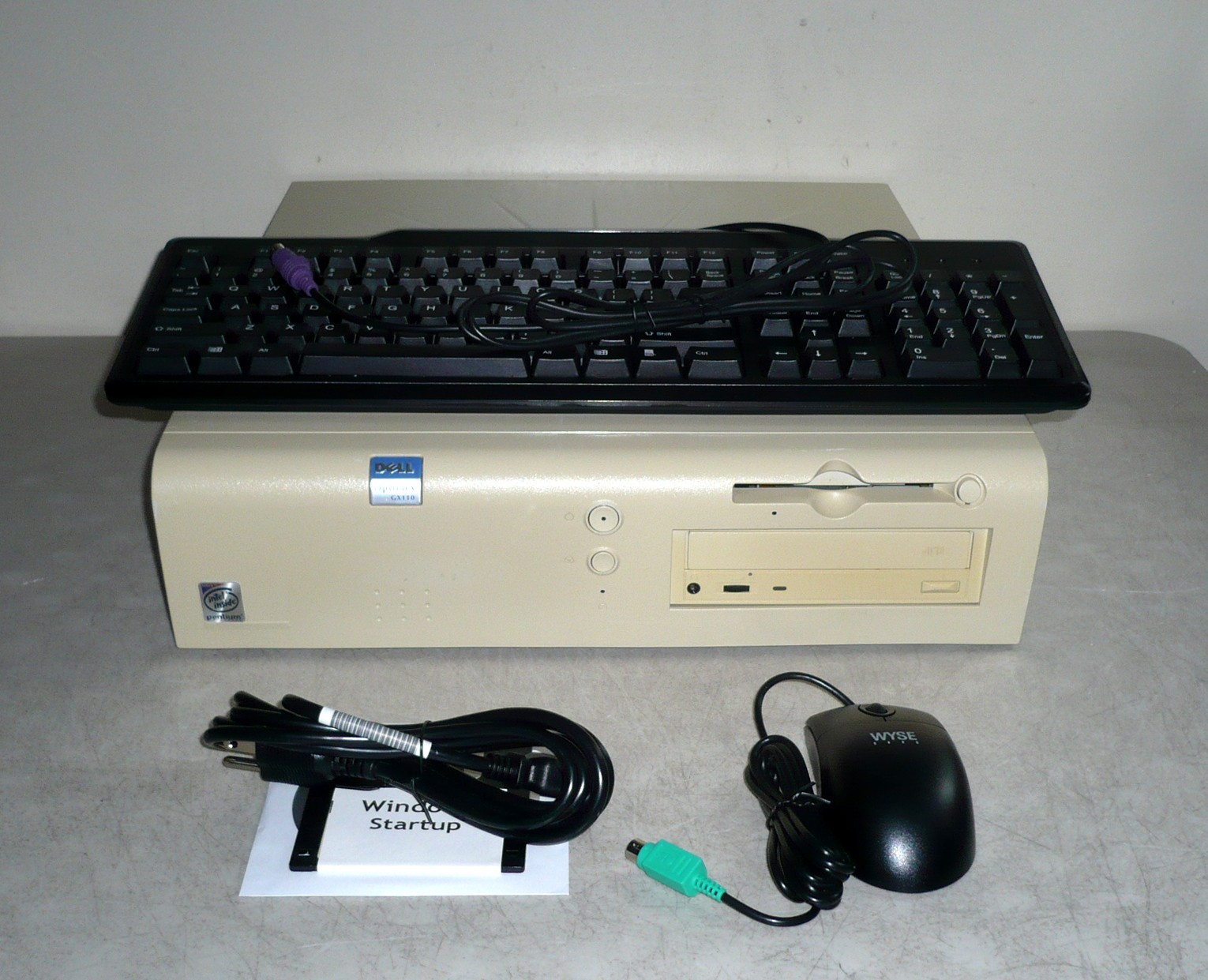 Dell Windows 95 Plus Optiplex GX110 Desktop PC PIII 533MHz/64GB-SSD/256MB