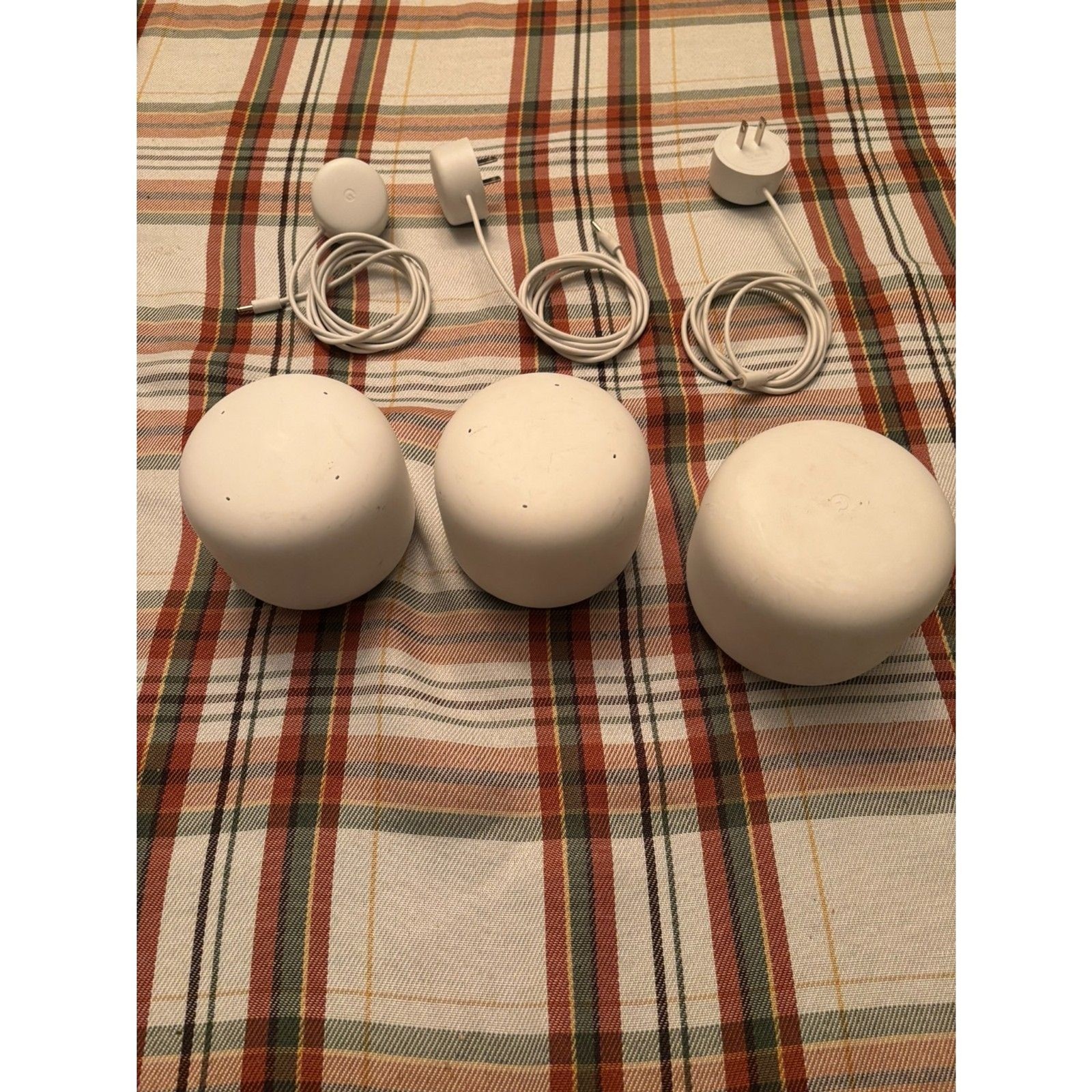 Google Nest Wifi Router and 2 Speaker Points Bundle — Tested