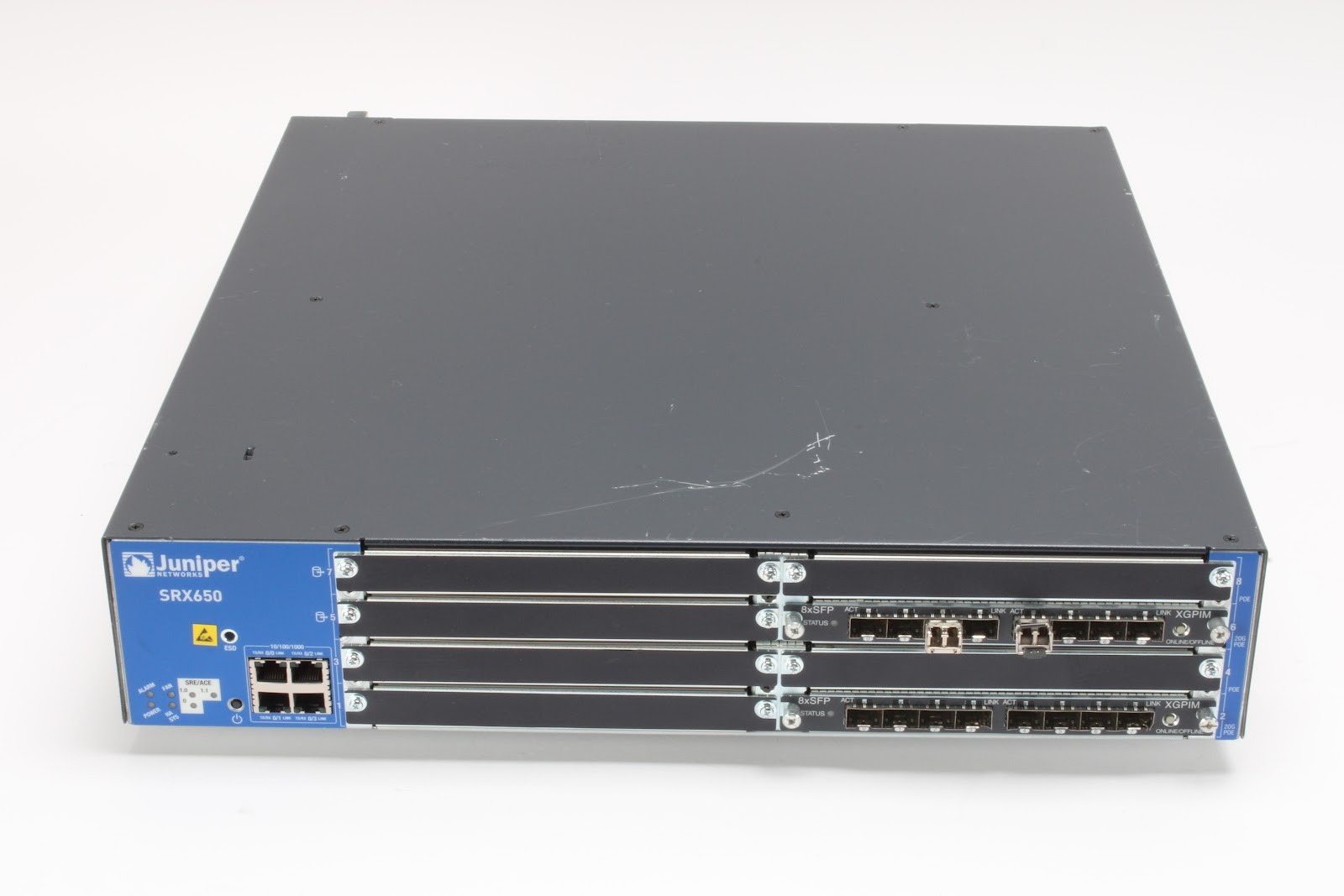 Juniper SRX650-BASE-SRE6-645AP Service Gateway Router w/ 8x GE SFP gPIM Modules