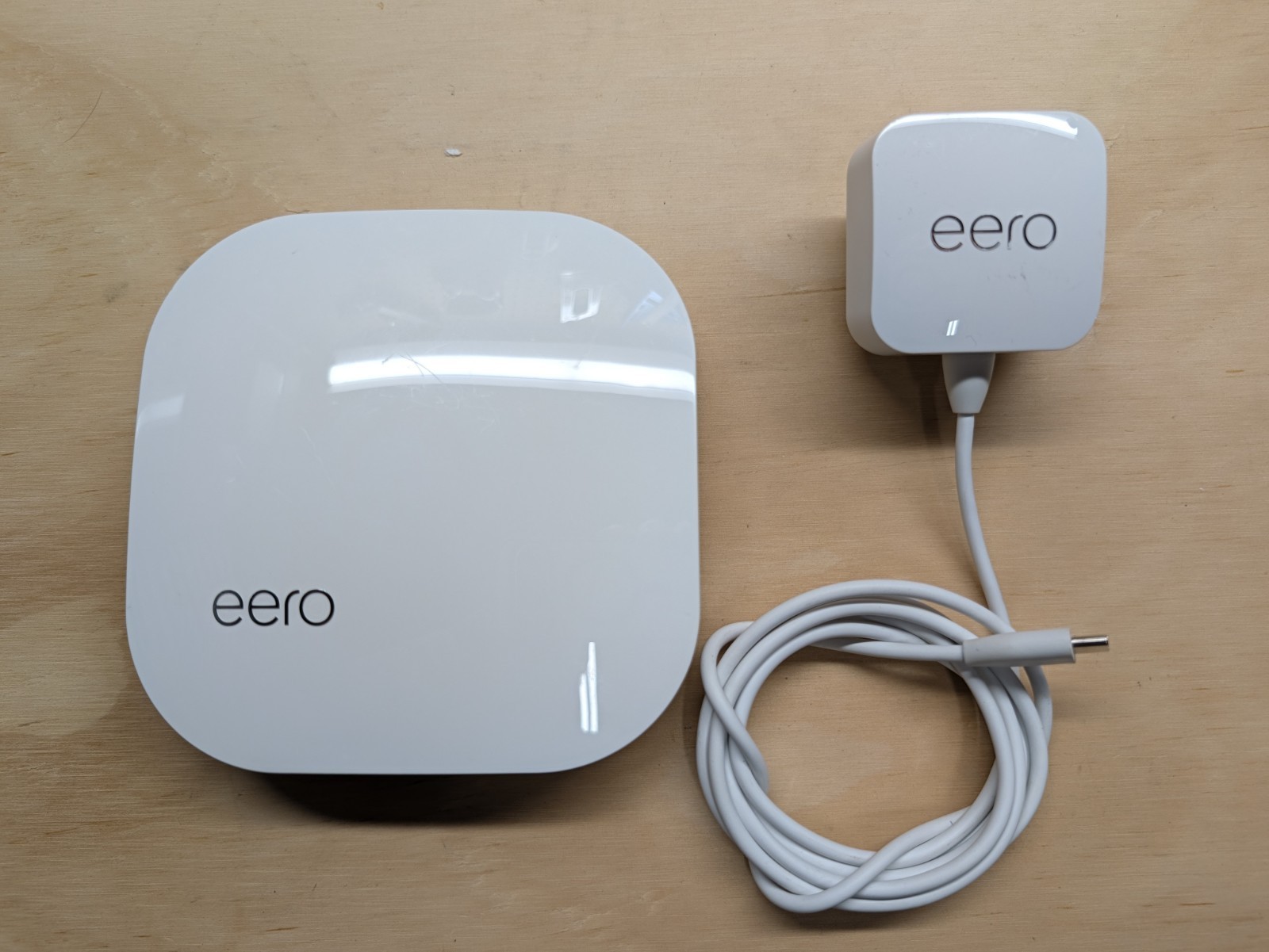 EERO Pro 2nd Gen Wi-Fi Mesh Router - B010001 - ✅ TESTED ✅