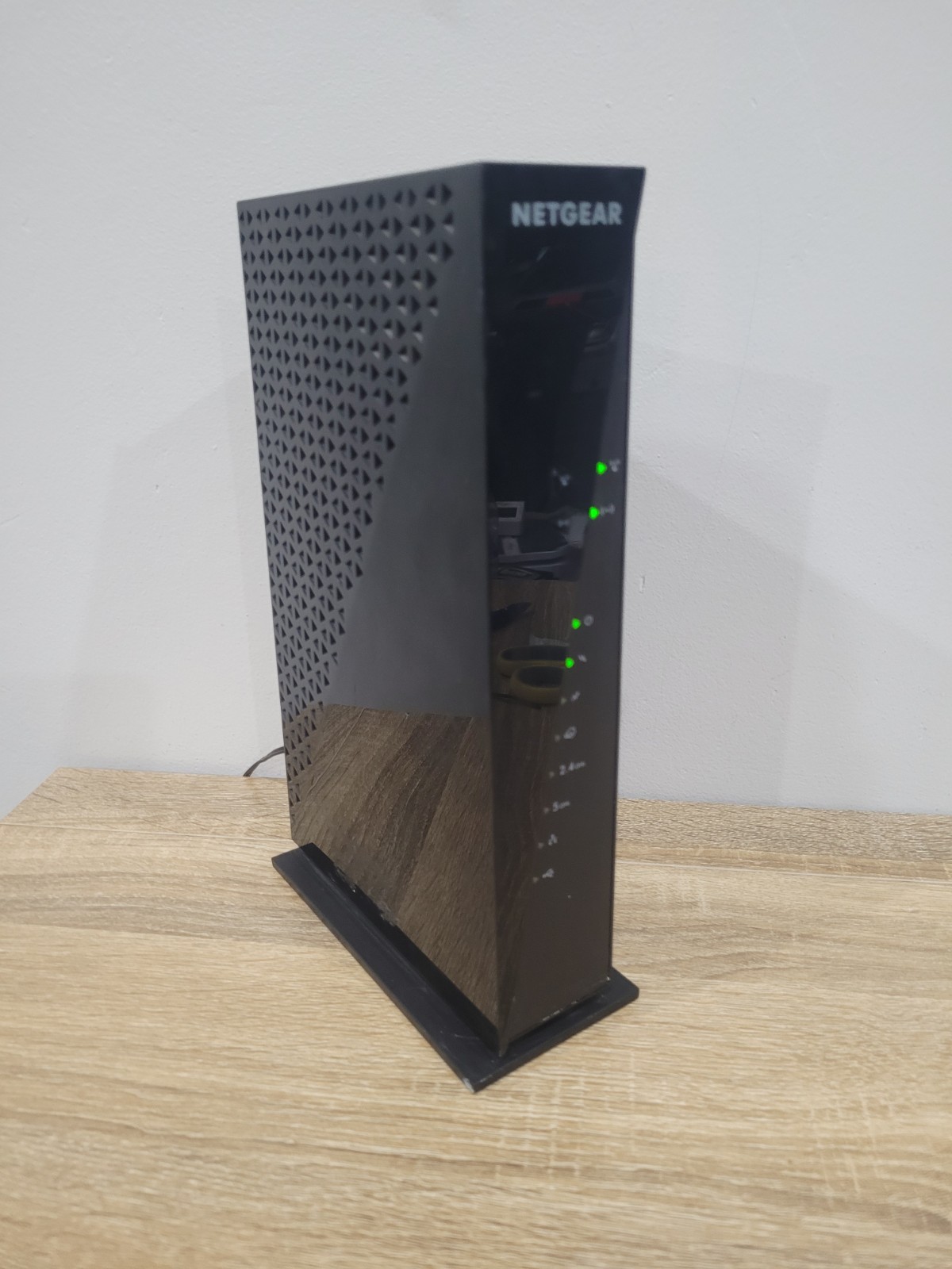 NETGEAR C6300 AC1750 DOCSIS 3.0 Cable Modem WiFi Router Combo w/ Adapter