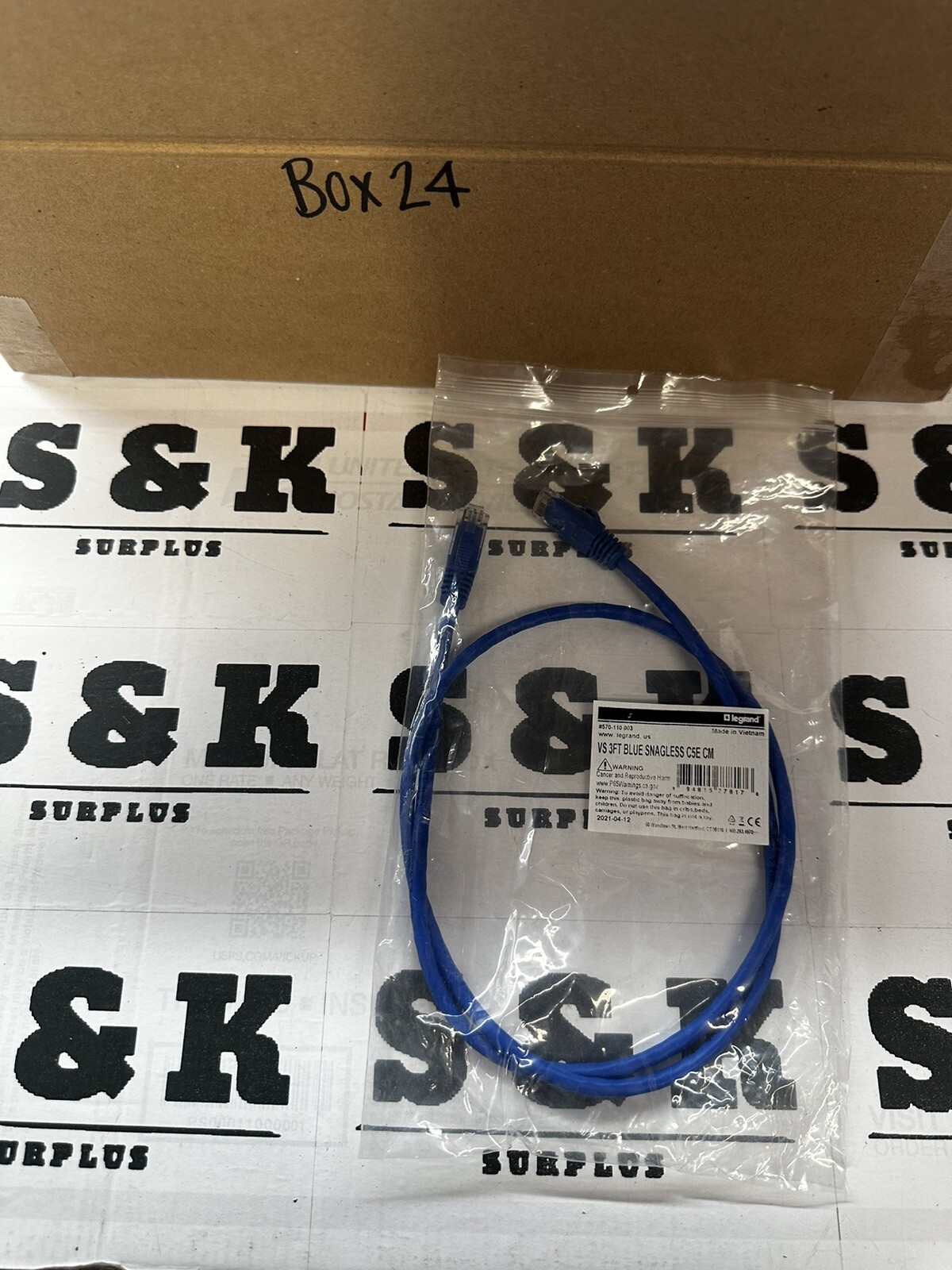 LEGRAND VS 3FT Blue SNAGLESS C5E CM