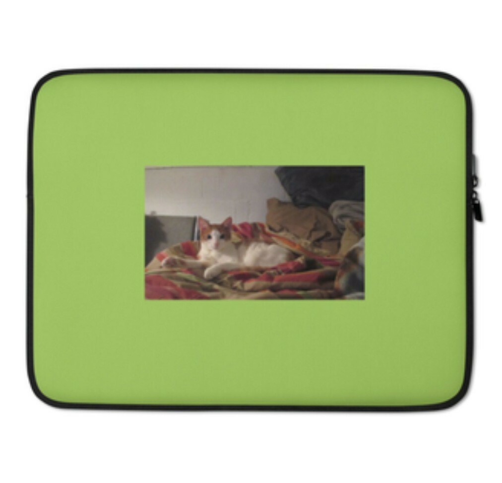 Green 13-Inch Cat Laptop Sleeve