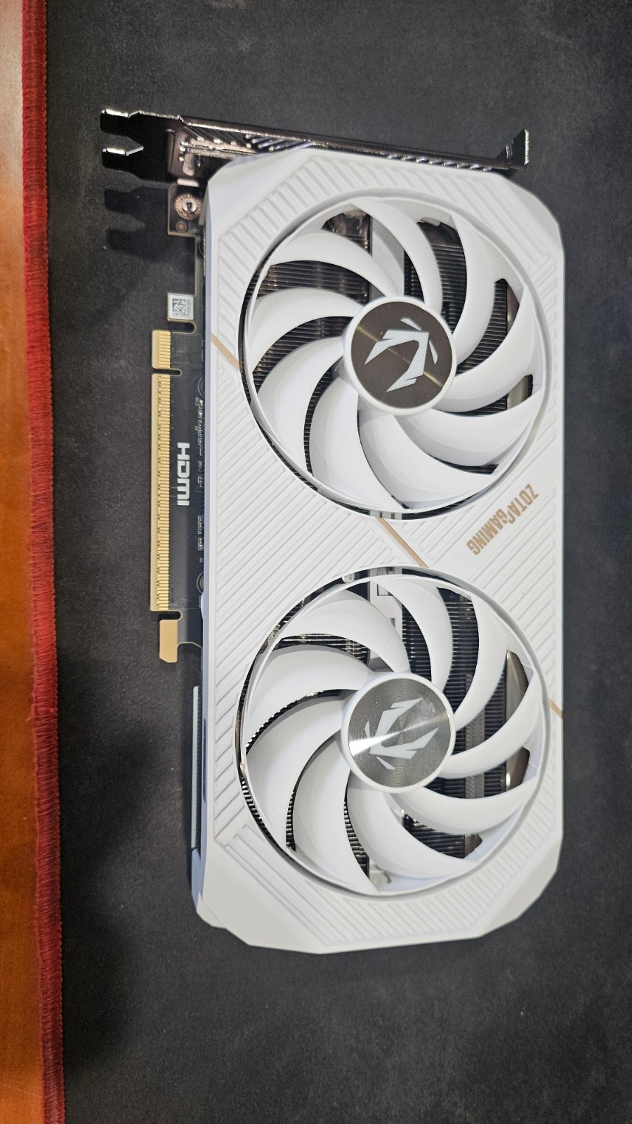 ZOTAC NVIDIA GeForce RTX 5060 Ti Twin Edge OC White 16GB GDDR7 Graphics Card