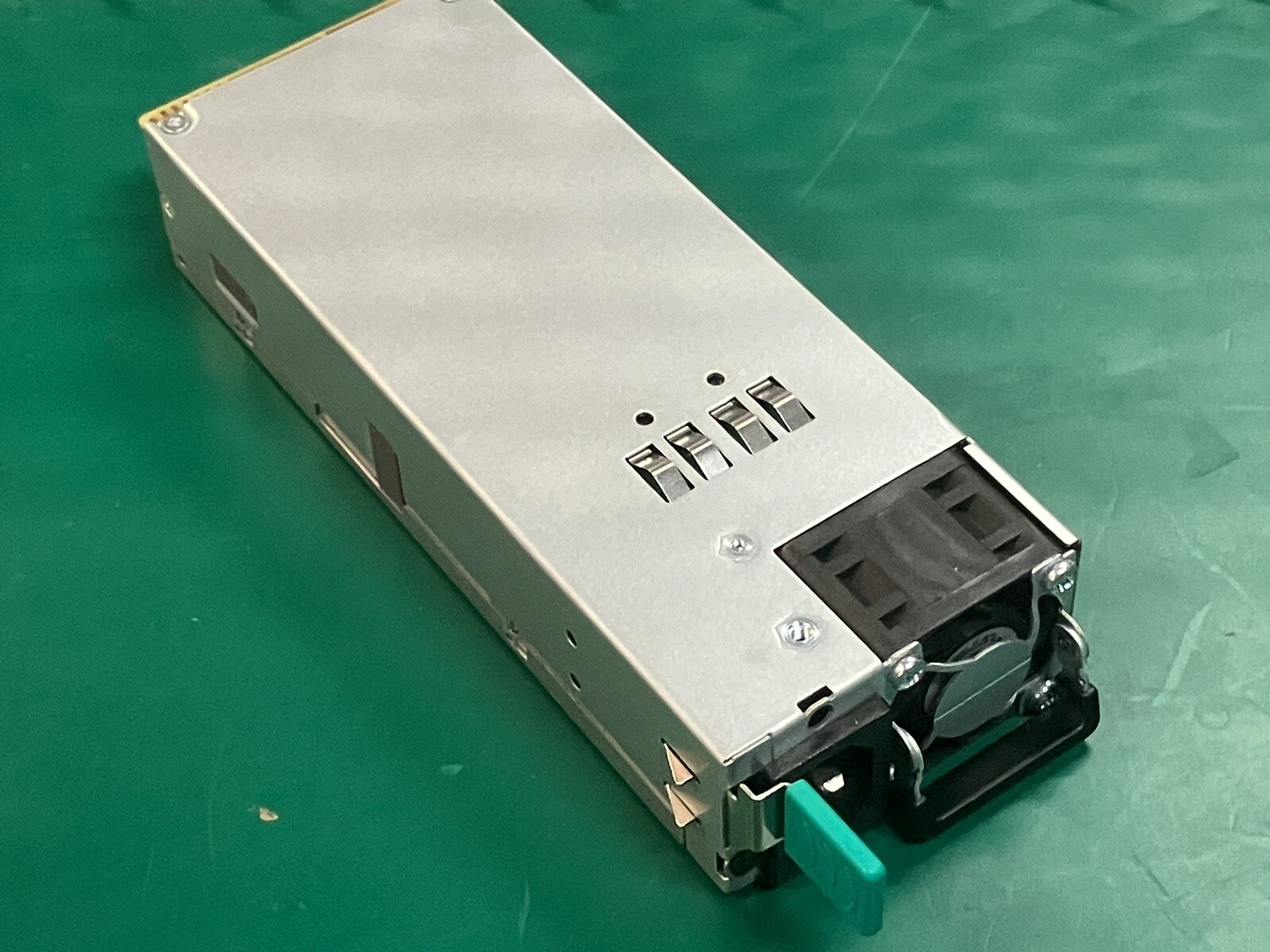DELTA ELECTRONICS DPS-850AB-4 A 850w PSU Power Supply