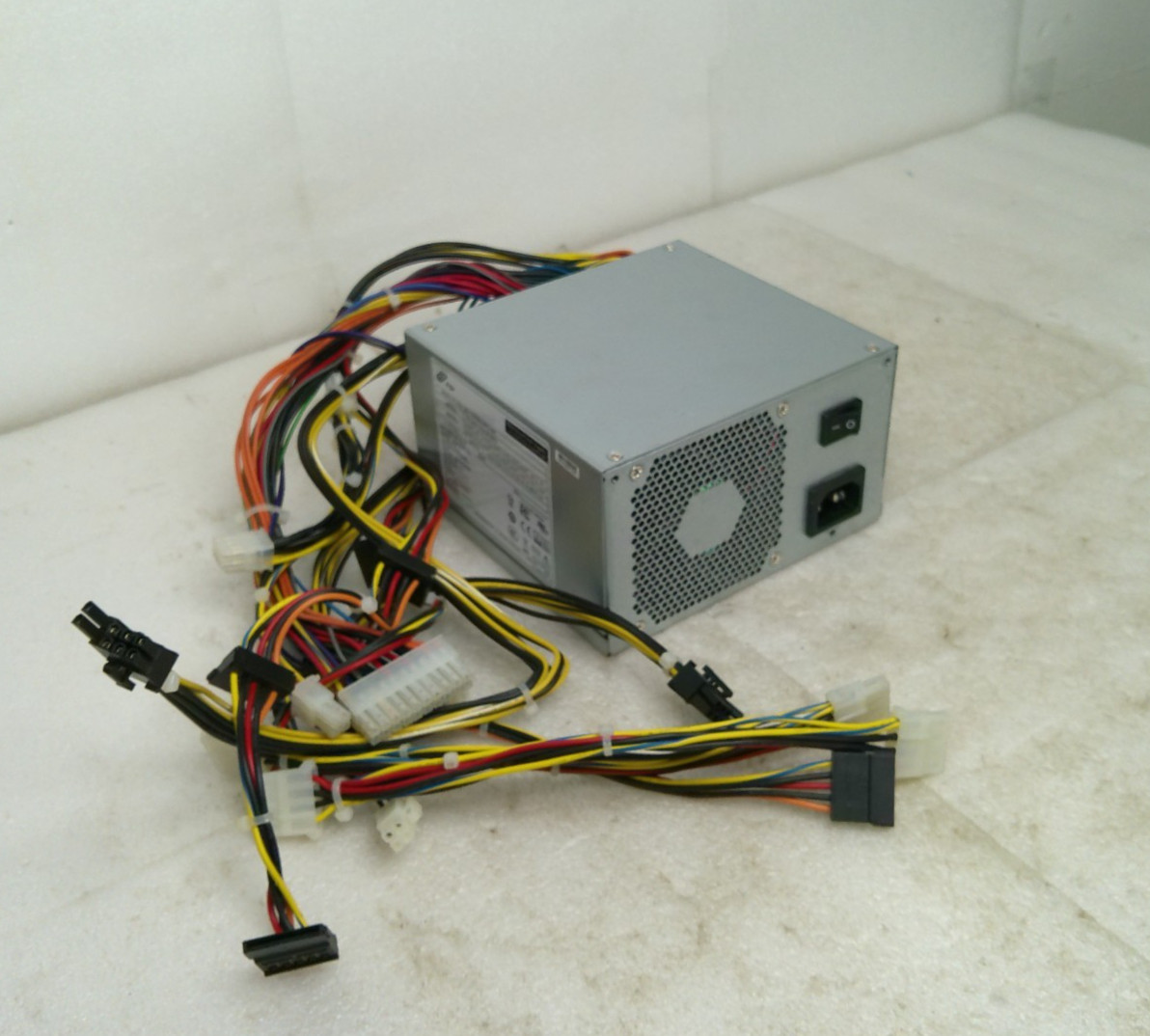 FSP FSP600-80PSA(SK) Switching Power Supply 9PA6009808