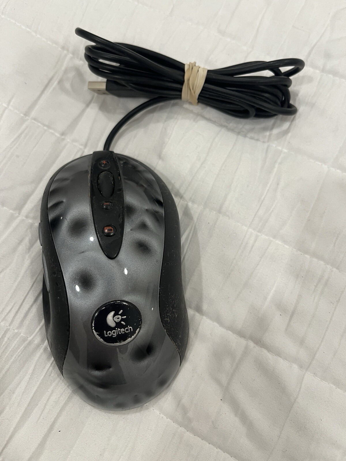 Logitech MX518 Legendary Optical Gaming Mouse Wired Used Tested Working Gray