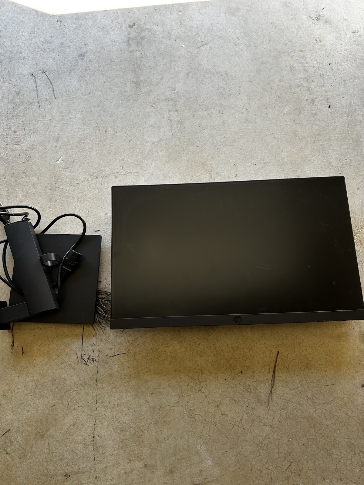 HP P22 G5 21.5-inch 1080p FHD P-Series LED Monitor Black