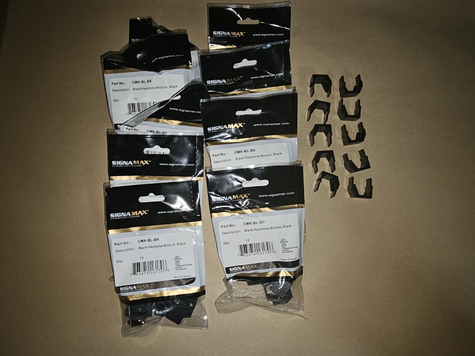 1 Box Signamax CMK-BL-BK, Blank Keystone Module Black 10 Packs Of 10, 100 Total