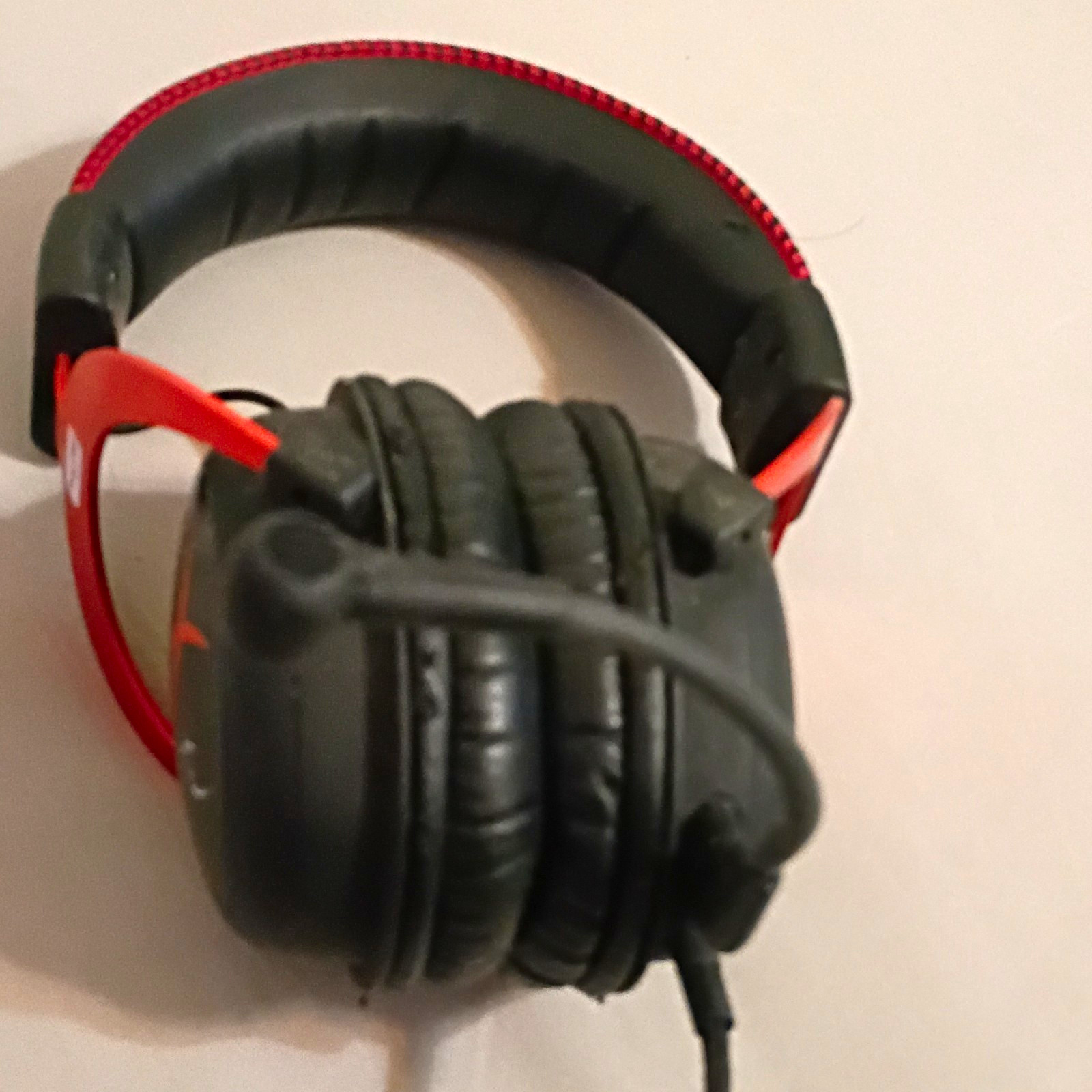 HyperX Cloud II USB Over-Ear Gaming Headset Boom Mic Mute/Volume Control
