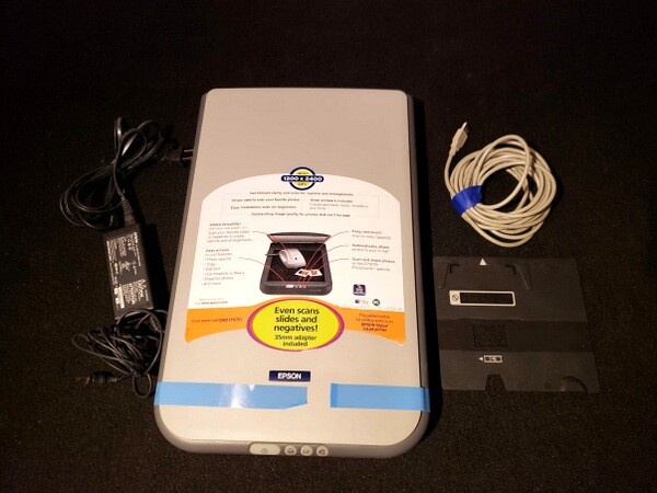 Epson Perfection 1260 PHOTO Flatbed Scanner