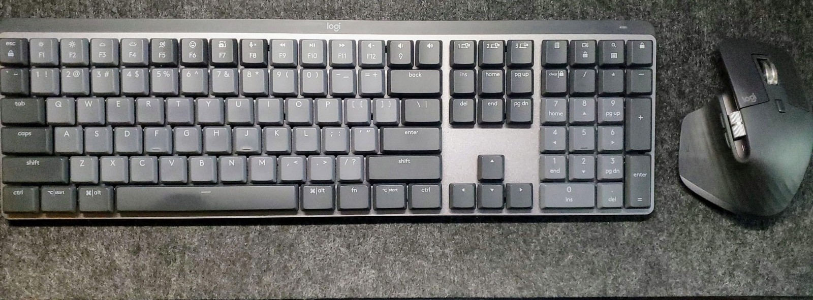 Logitech MX Mechanical Mini Wireless Keyboard, Clicky, BT, USB-C, Metal