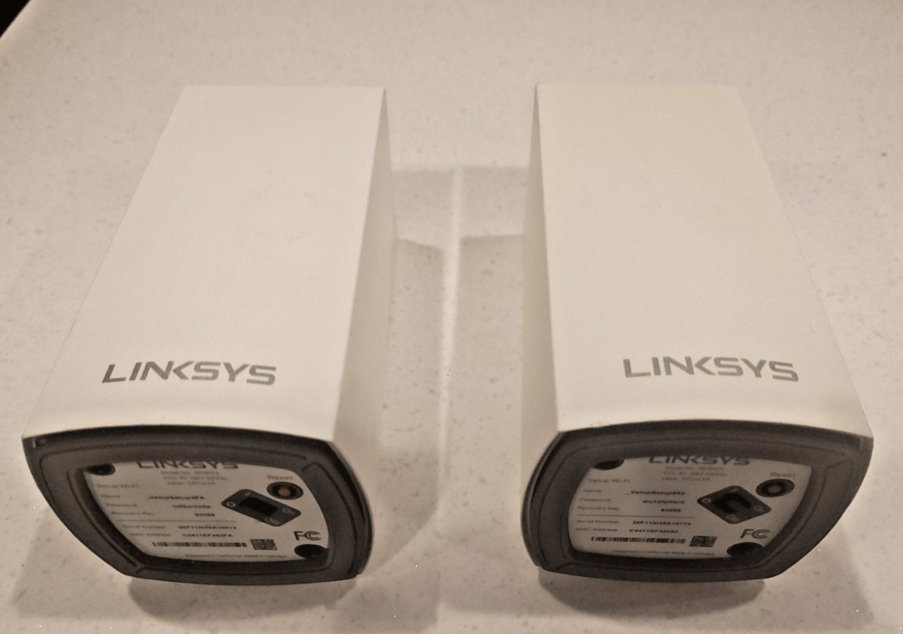 2x Linksys Velop Mesh Router Model WHW01 AC1200 Dual Band Wifi.