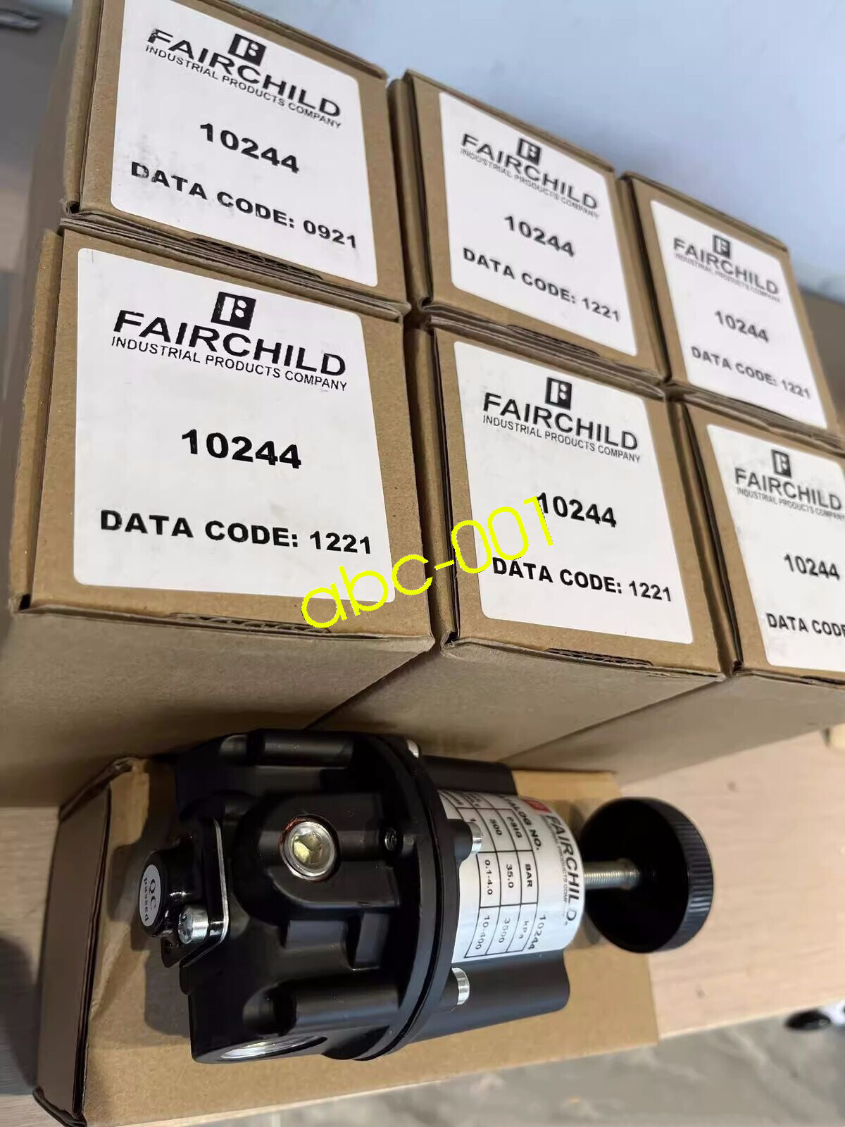 1pcs Fairchild Pressure Regulating Valve 10244