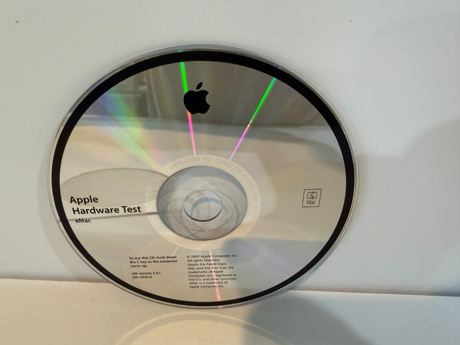 Apple Hardware Test CD Disc for eMac Version 2.0.1