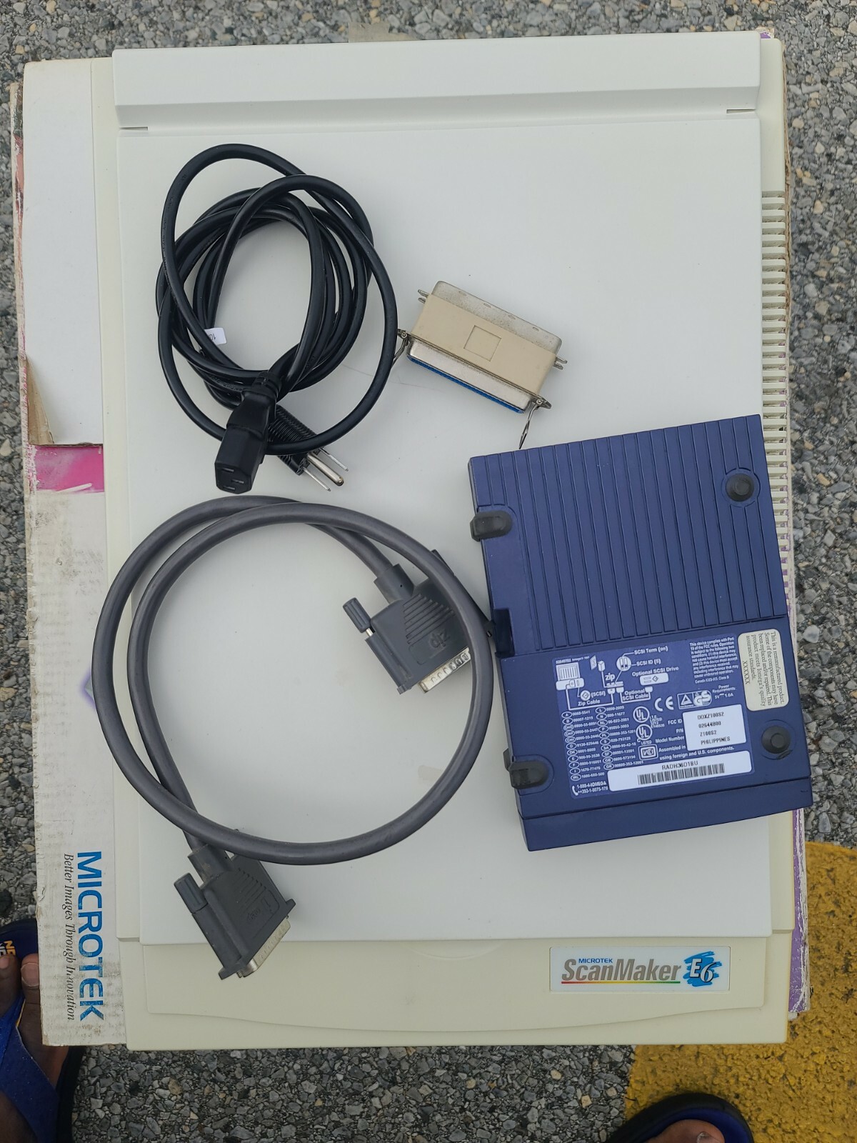 Vintage Microtek Scanmaker E6 MRS-1200E6 Flatbed Scanner SCSI. Condition unteste