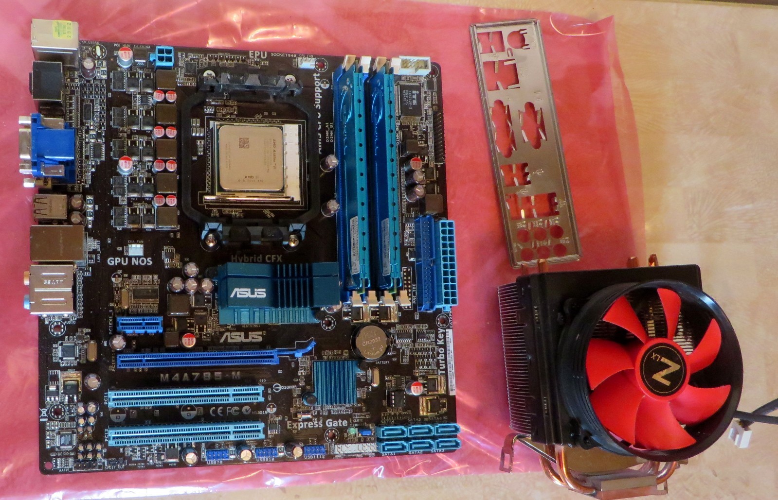 ASUS M4A785-M AMD Socket AM3 Motherboard, +CPU, +4GB RAM, +Cooler