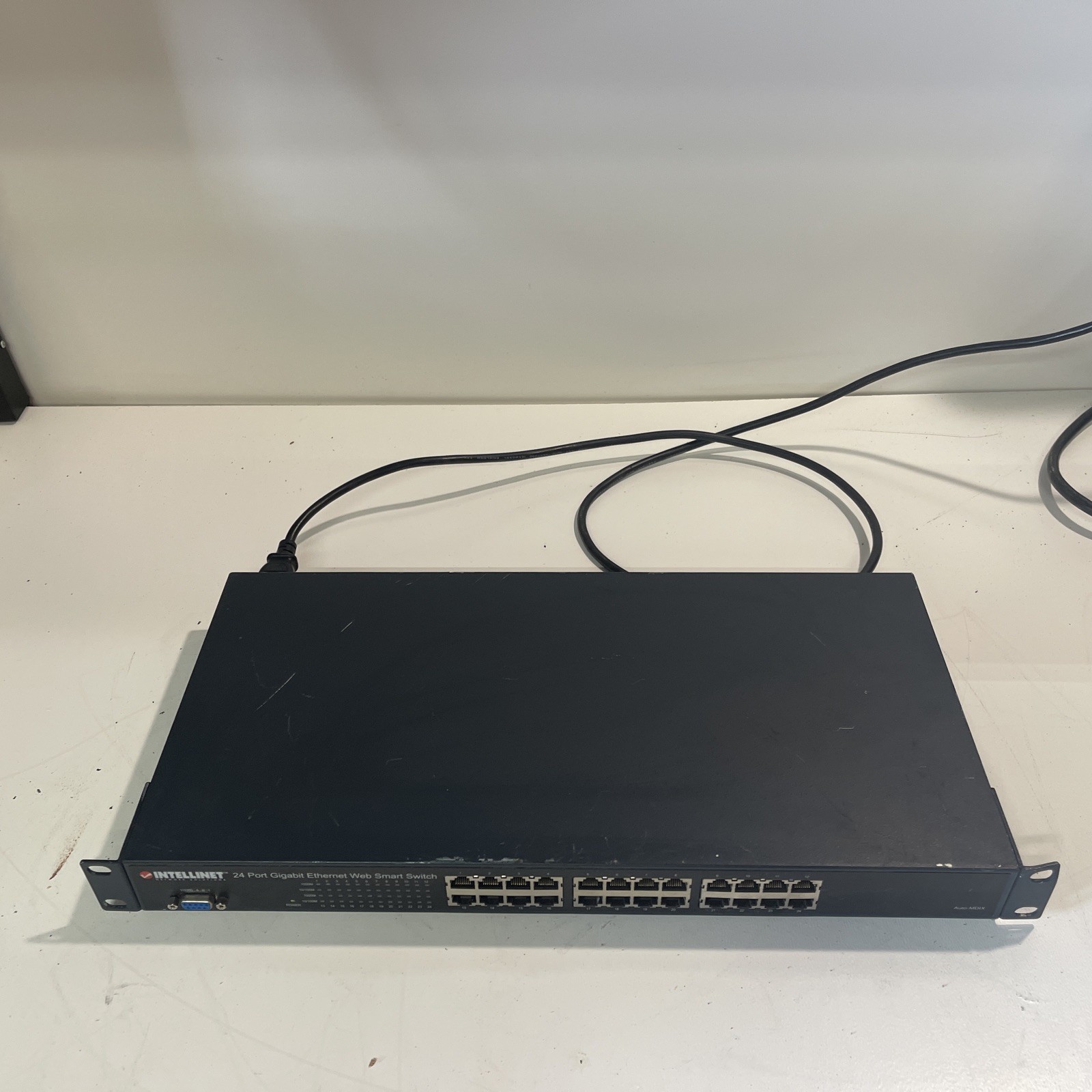 Intellinet 24 Port Gigabit Ethernet Smart Switch 523127#152815#