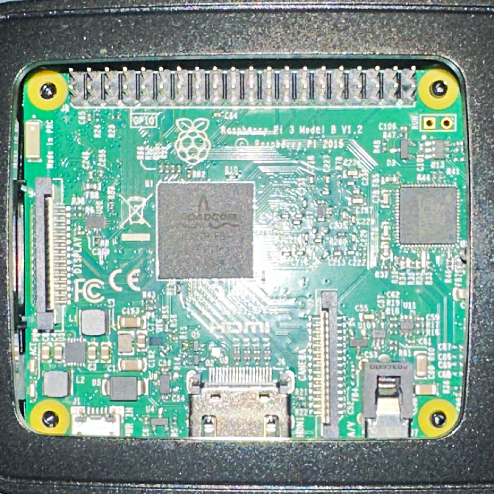 Raspberry Pi 3 Model B V1.2 Single Board Computer w/ Case