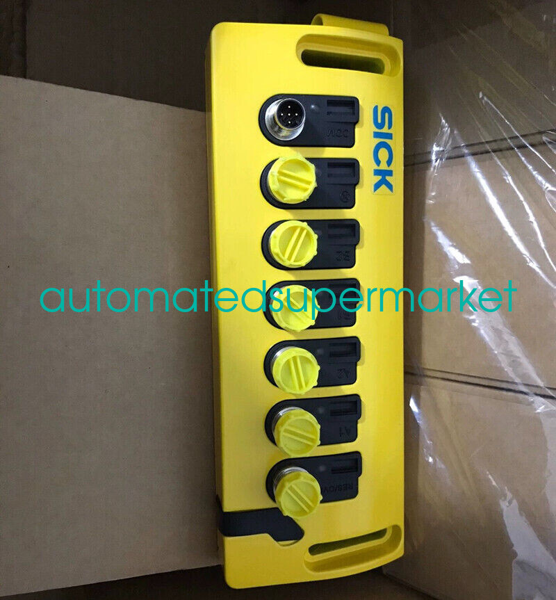 1Pcs New SICK UE403-A0903 photoelectric sensor Shipping by DHL/FedEX