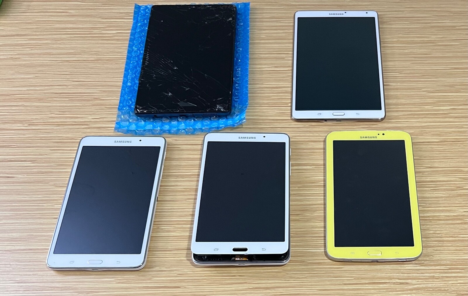 Lot of 5 Defective Samsung Galaxy Tab 3 SM-T2105 A7 Lite T230NU T700