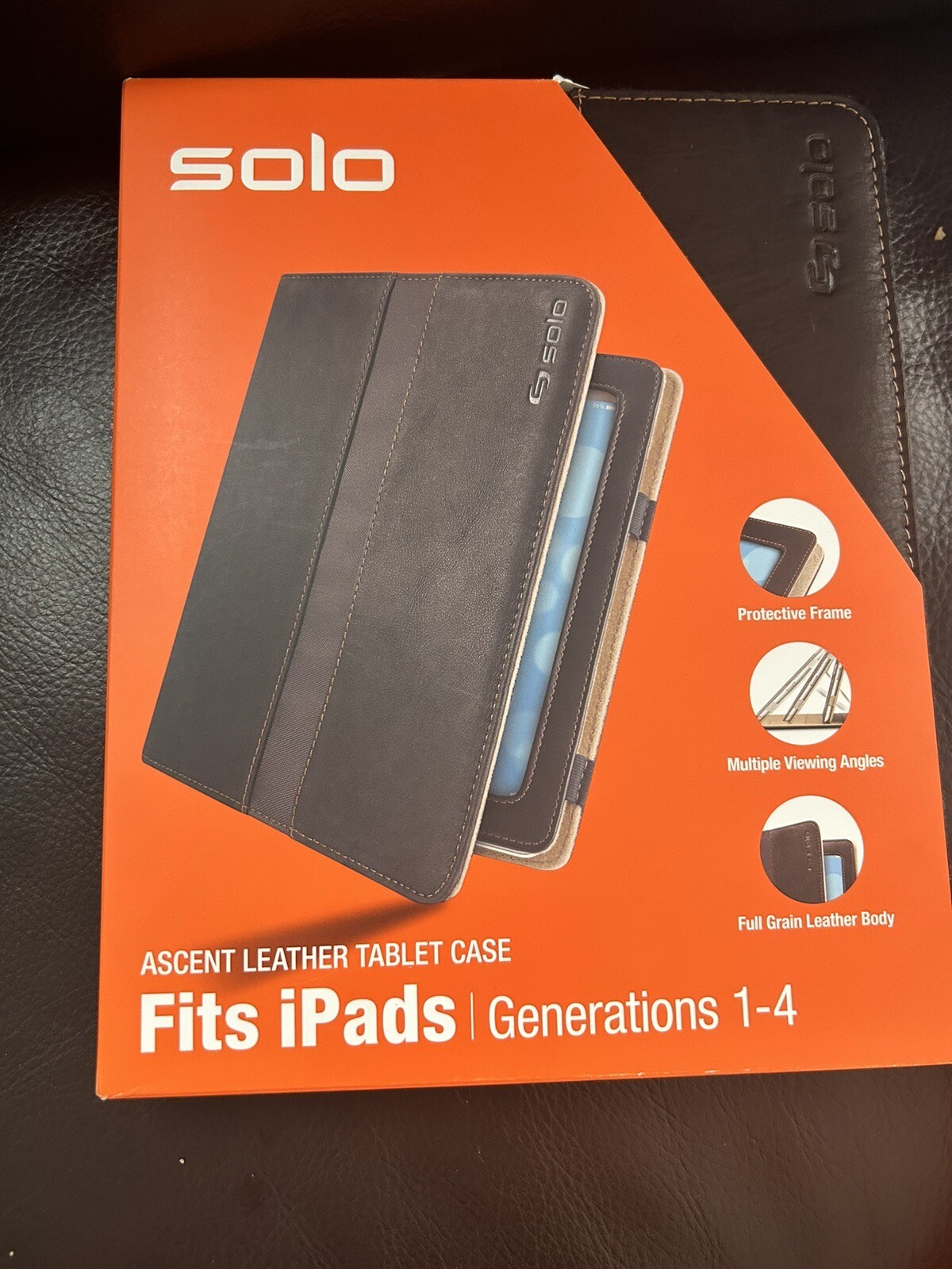 Solo Premium Cases Leather Ascent For IPad Generation 1, 2, 3 and 4. VTA210-
