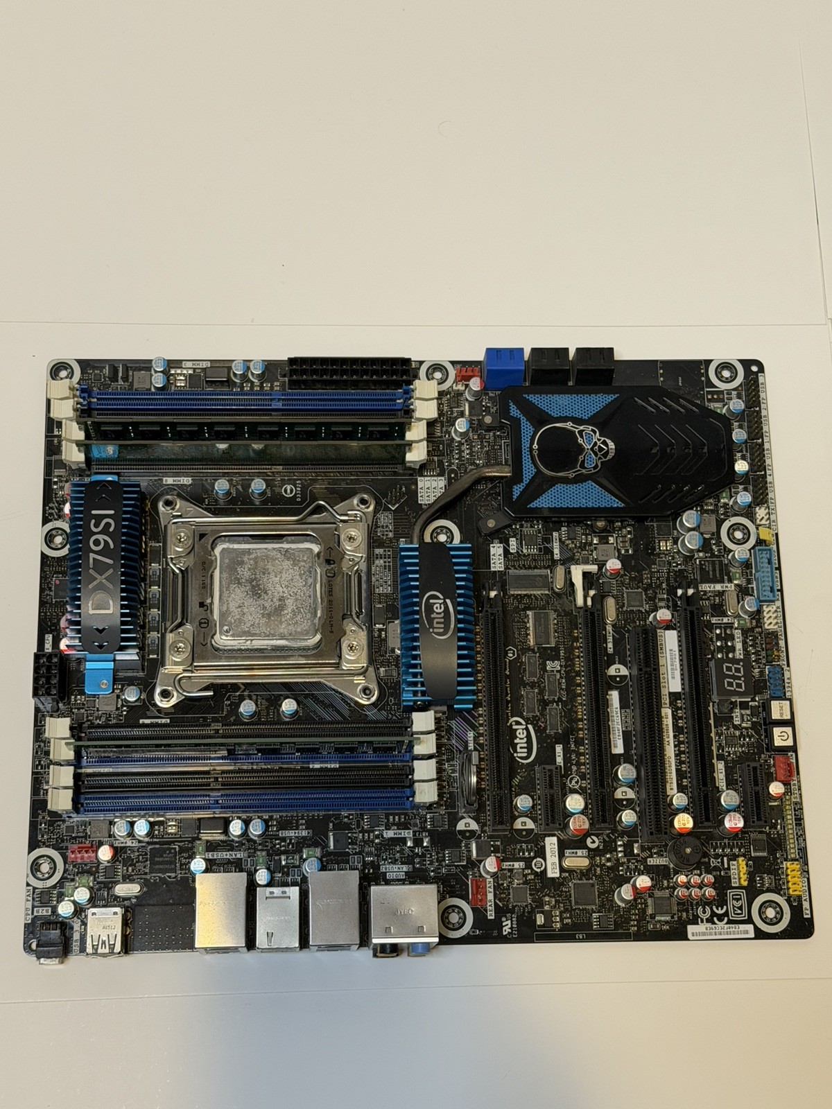 BOTH INCLUDED Intel DX79SI X79 LGA2011 Motherboard + i7-3930K CPU (and 14GB RAM)