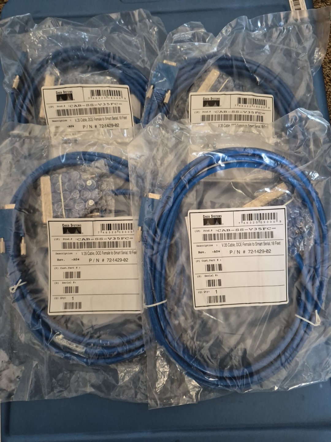 NEW (LOT OF 4) Cisco V.35 DCE Female Smart Serial Cable, CAB-SS-V35FC