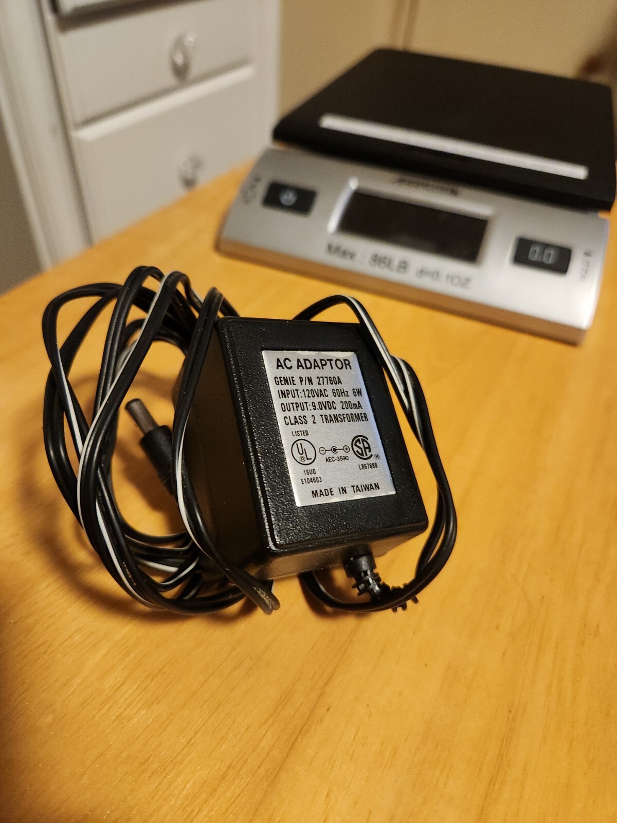 ac adapter Untested